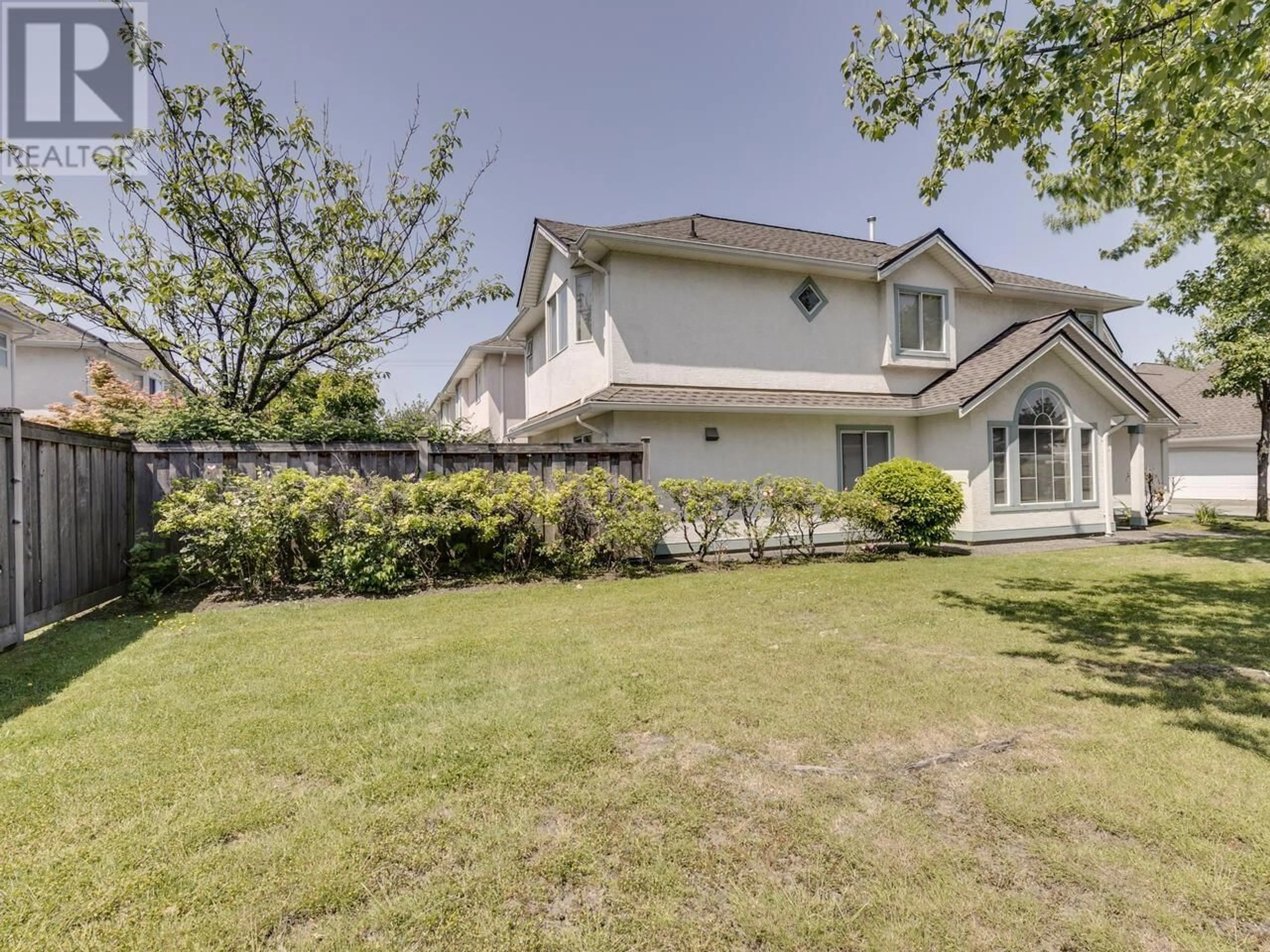 A pic from outside/outdoor area/front of a property/back of a property/a pic from drone, street for 8 - 10000 FISHER GATE, Richmond British Columbia V6X3W8