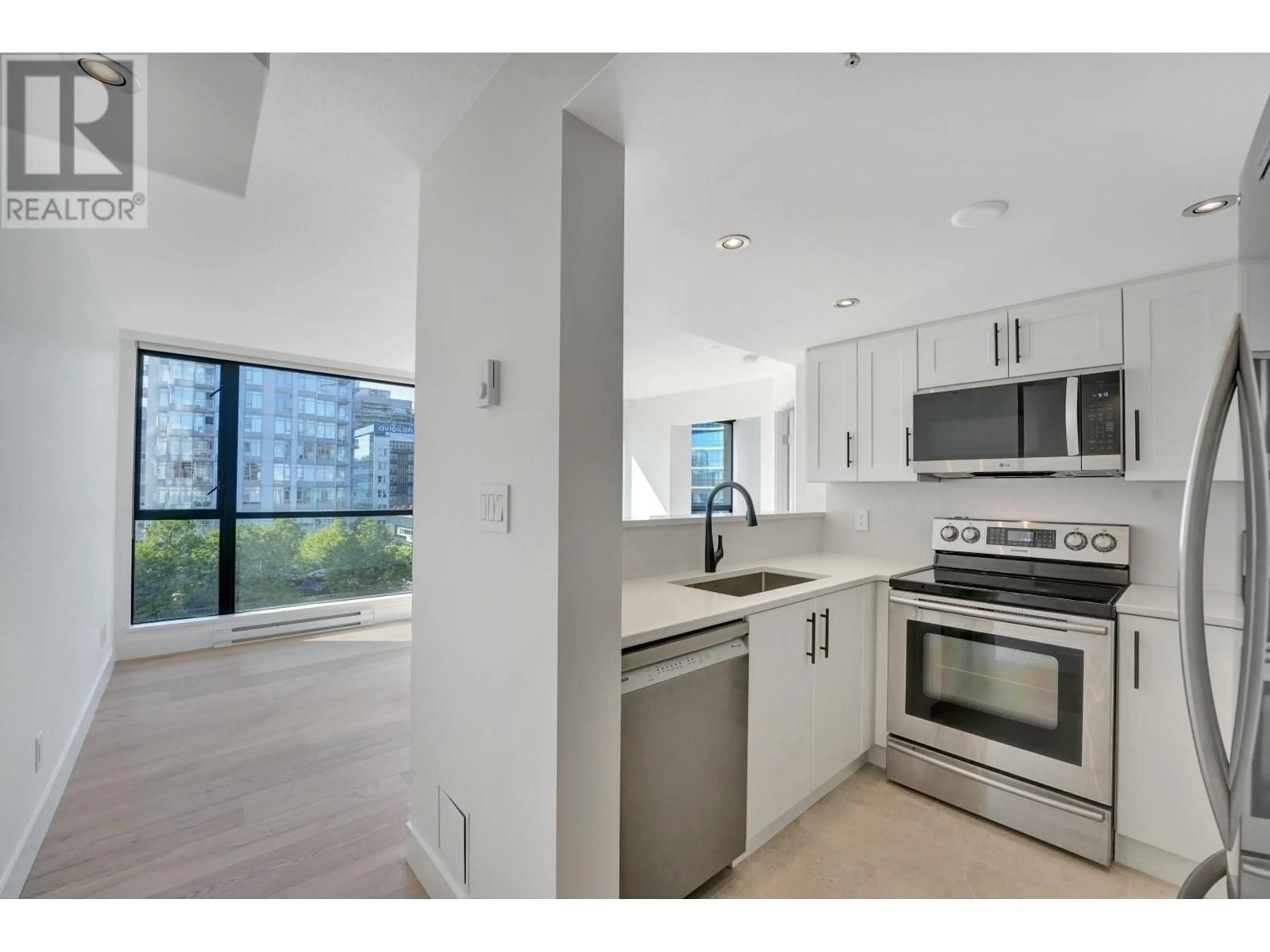 Unknown for 1109 - 822 HOMER STREET, Vancouver British Columbia V6B6M3