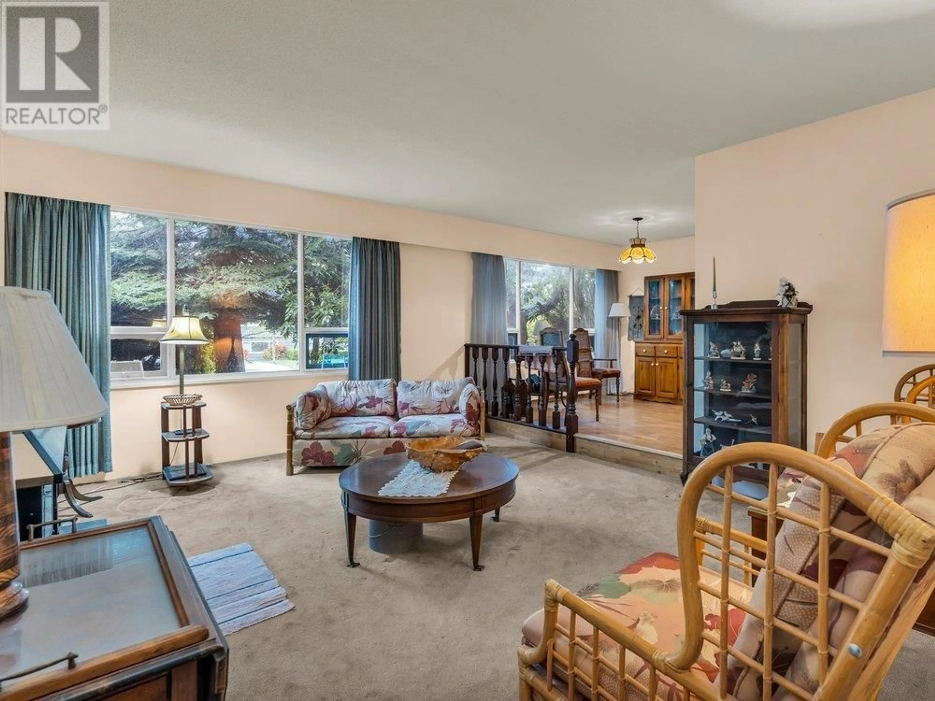 Living room with furniture, unknown for 477 55 STREET, Delta British Columbia V4M3J6