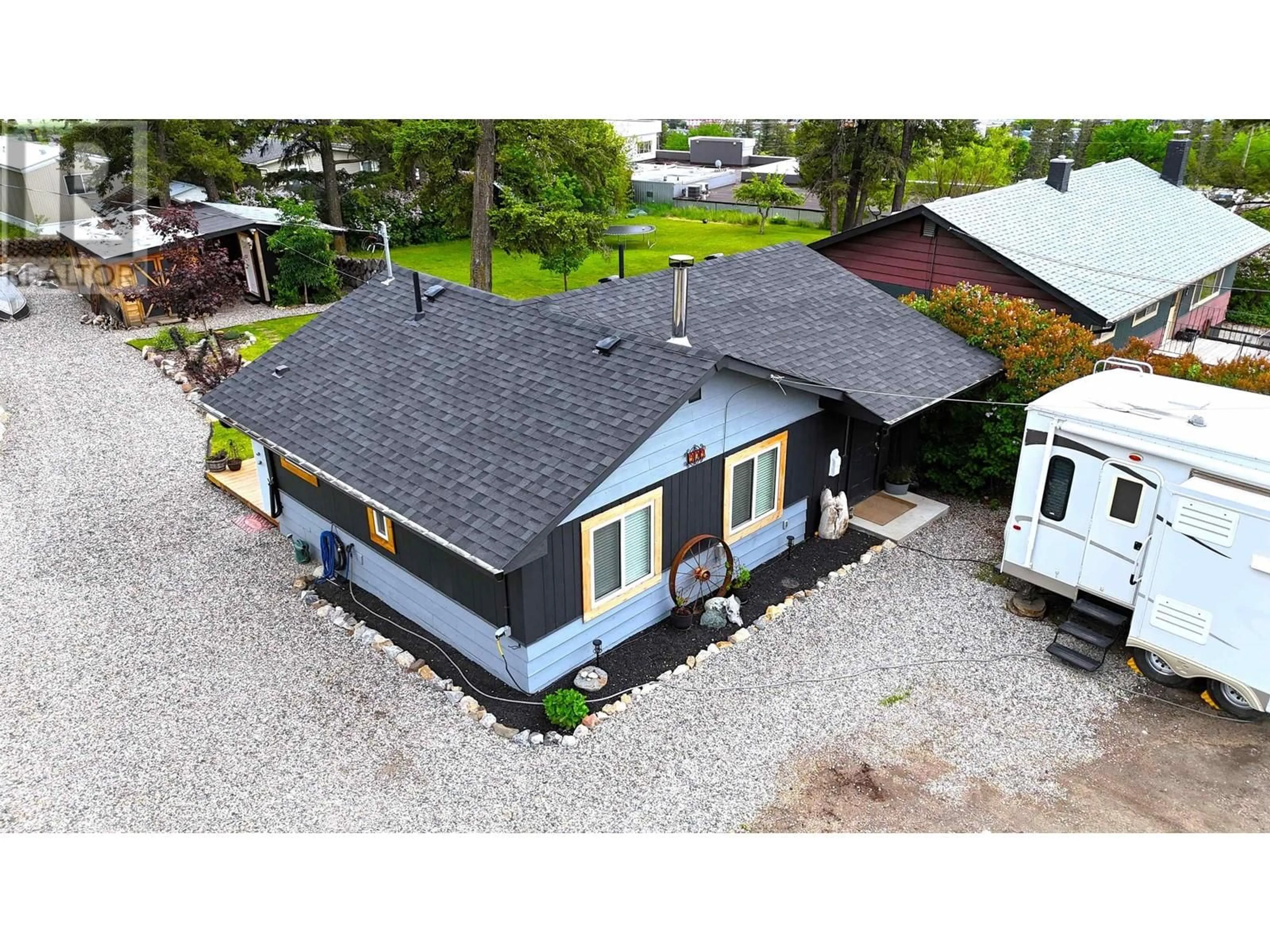 A pic from outside/outdoor area/front of a property/back of a property/a pic from drone, street for 909 PROCTOR STREET, Williams Lake British Columbia V2G2Y5