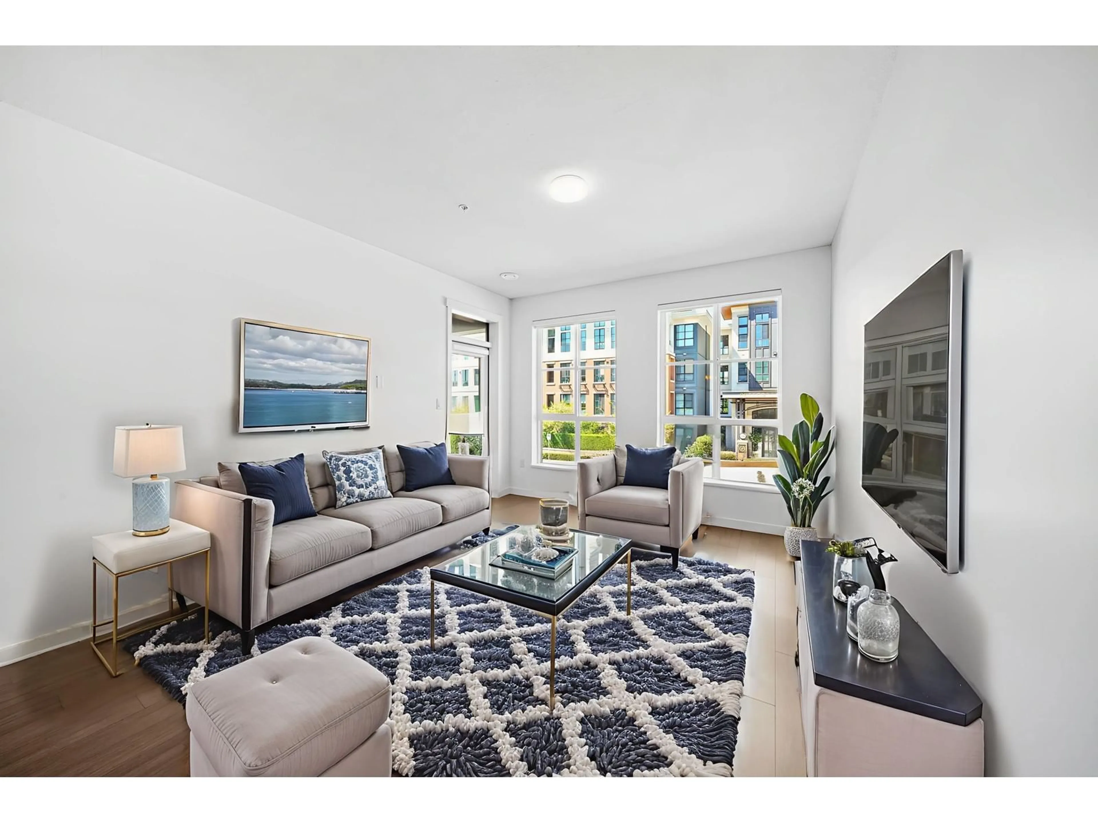 Living room with furniture, unknown for 217 - 15168 33RD, Surrey British Columbia V3Z0N7