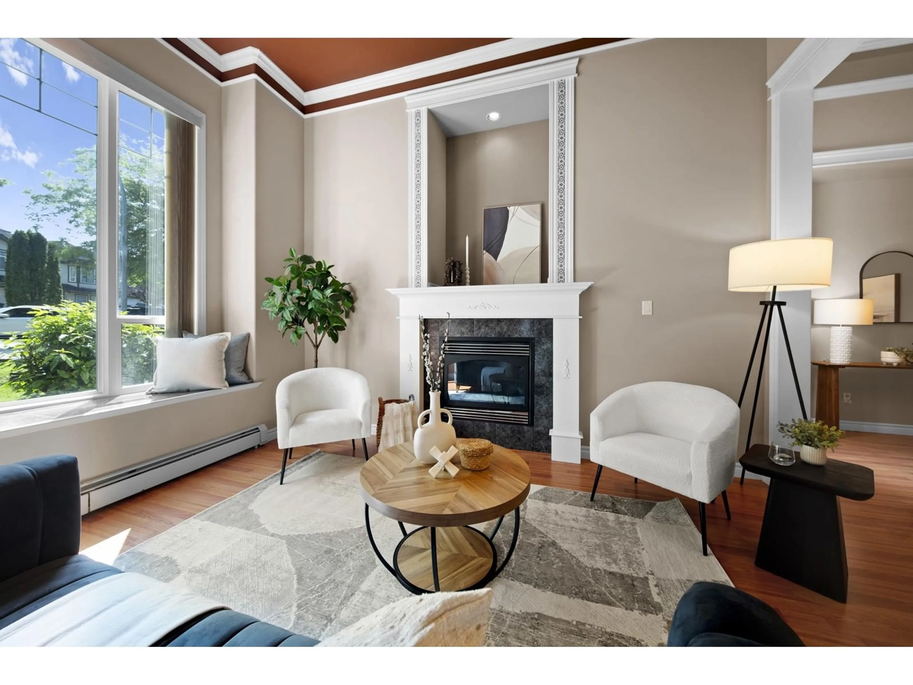 Living room with furniture, wood/laminate floor for 14539 78, Surrey British Columbia V3S9C5