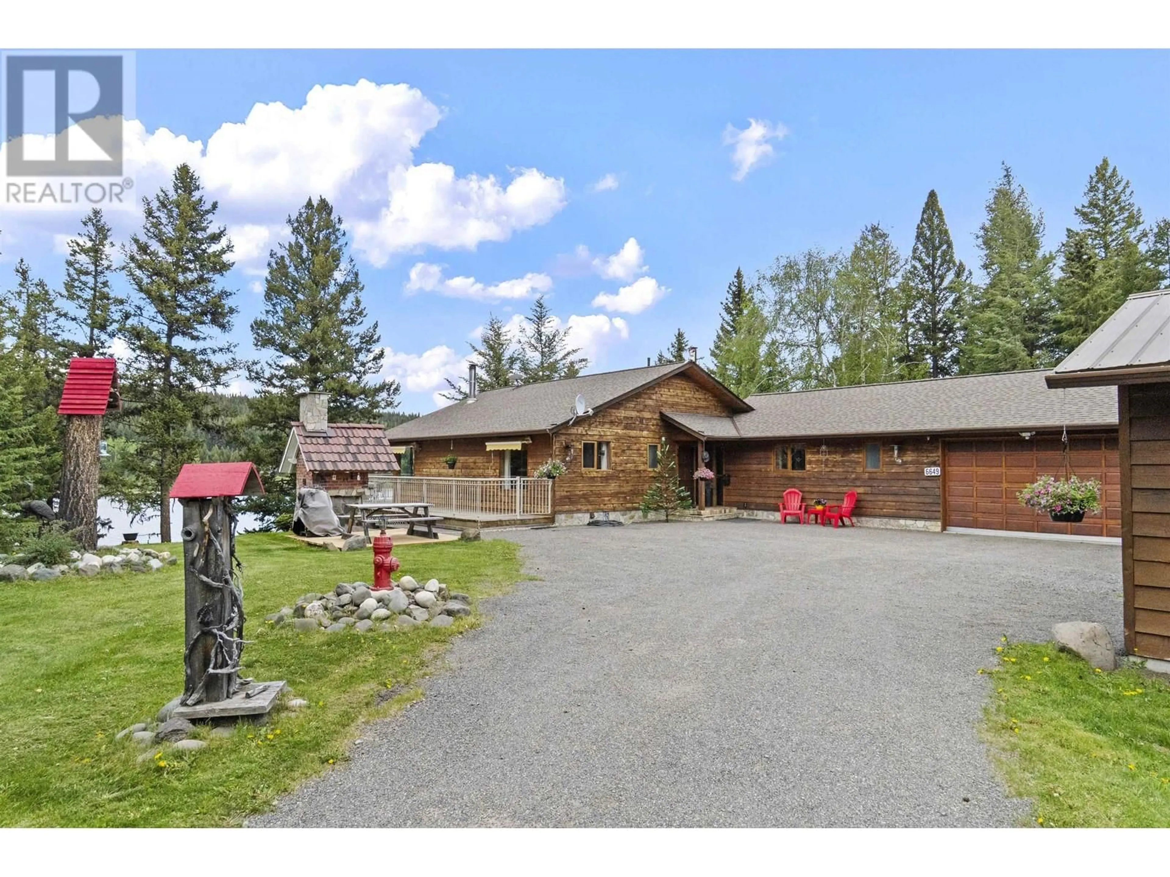 A pic from outside/outdoor area/front of a property/back of a property/a pic from drone, mountain view for 6649 SVEN ROAD, Lone Butte British Columbia V0K1X3