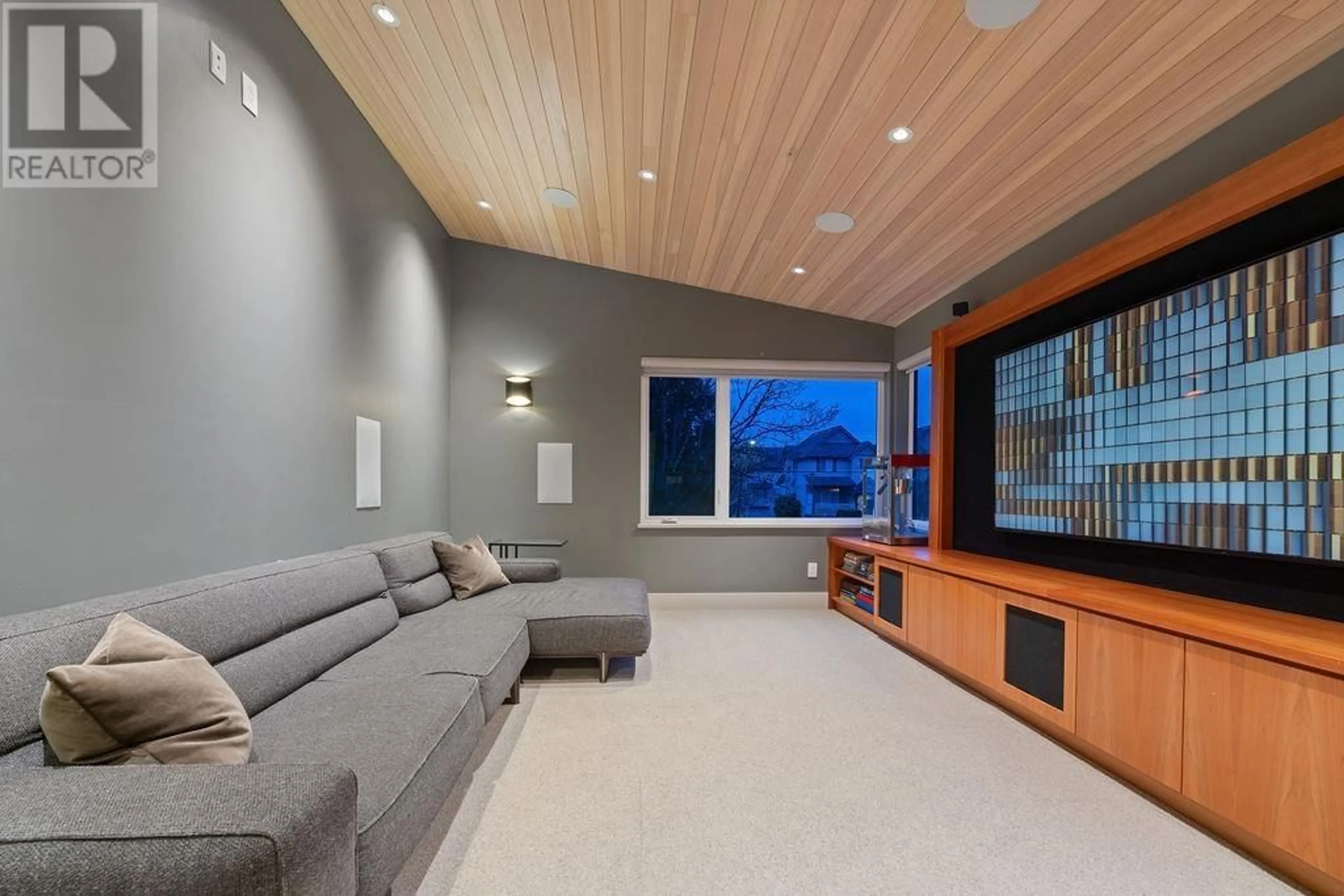 Home theater for 11711 YOSHIDA COURT, Richmond British Columbia V7E5C5