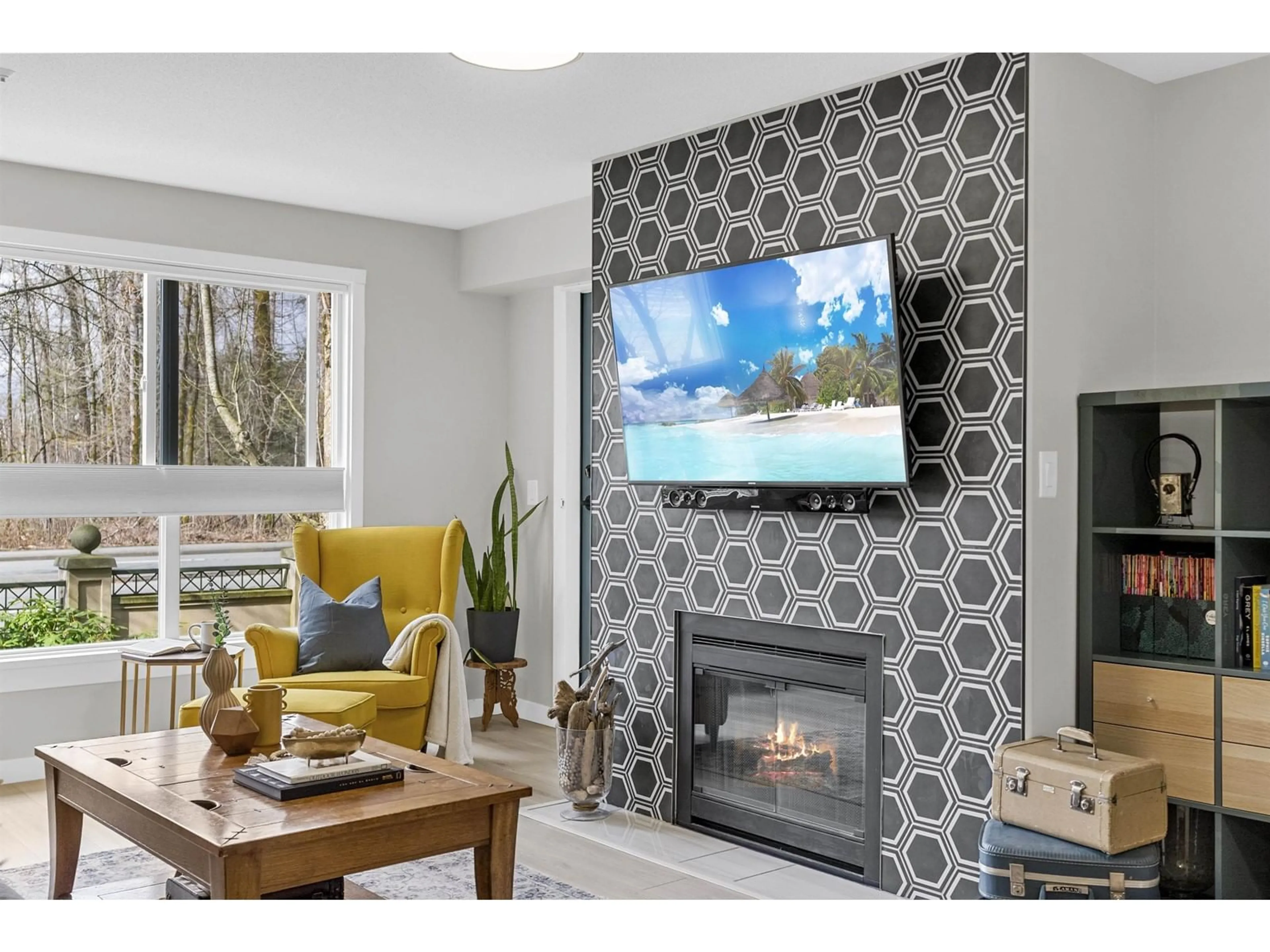 Home theater for 210 - 13860 70, Surrey British Columbia V3W0S1