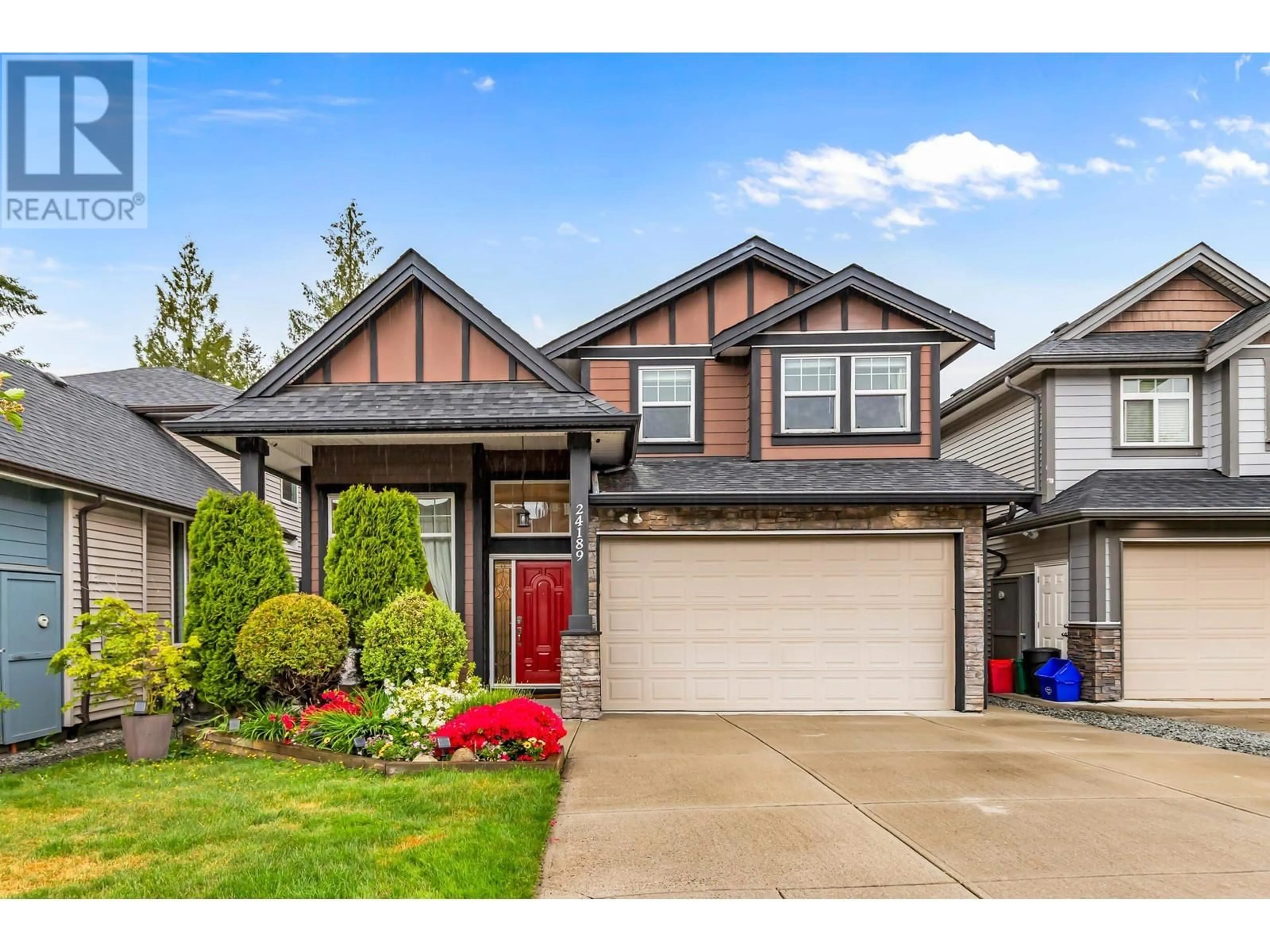 Home with vinyl exterior material, street for 24189 101A AVENUE, Maple Ridge British Columbia V2W0E6