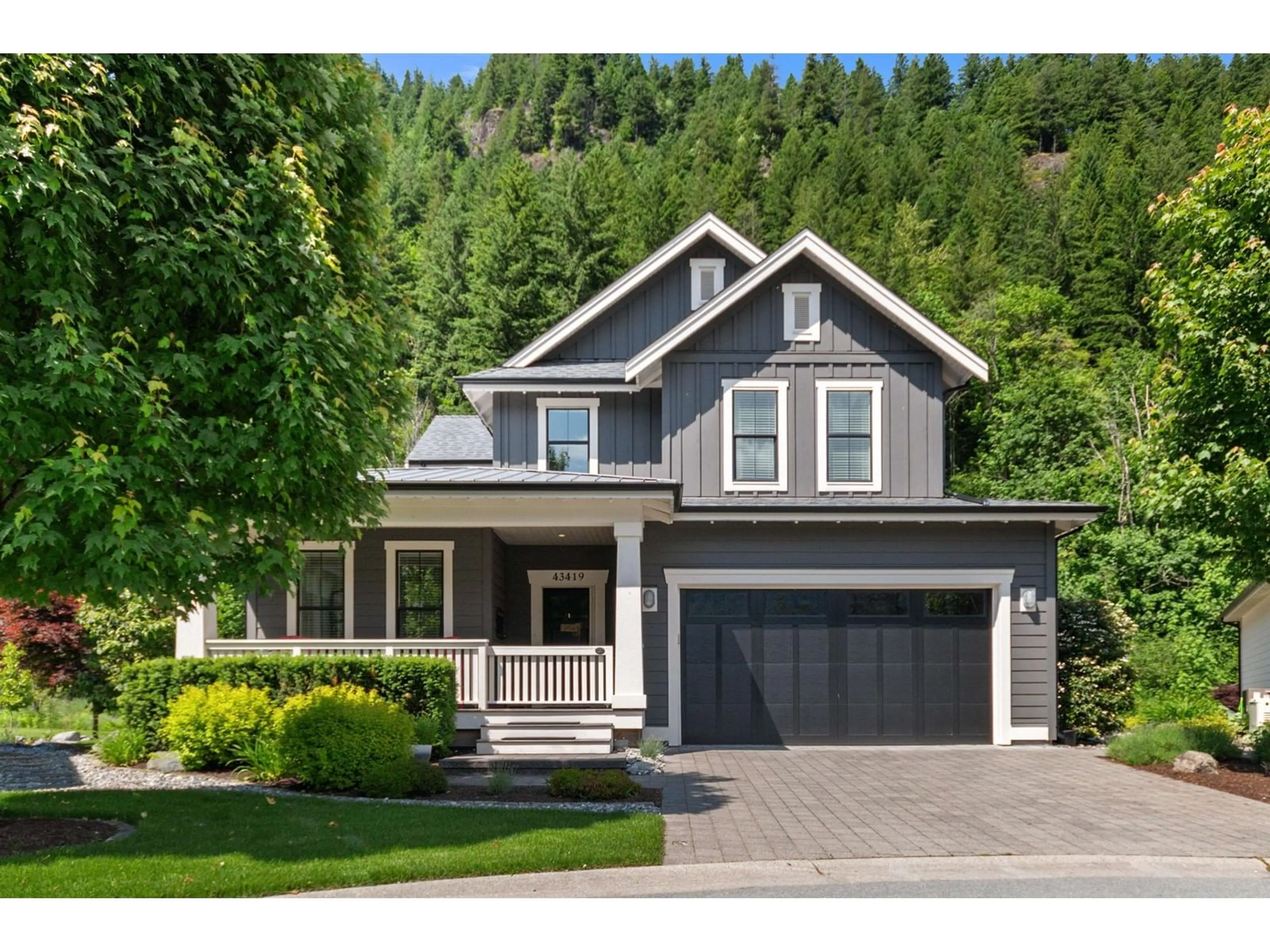 Home with vinyl exterior material, street for 43419 OLD ORCHARD LANE, Cultus Lake British Columbia V2R0Z4