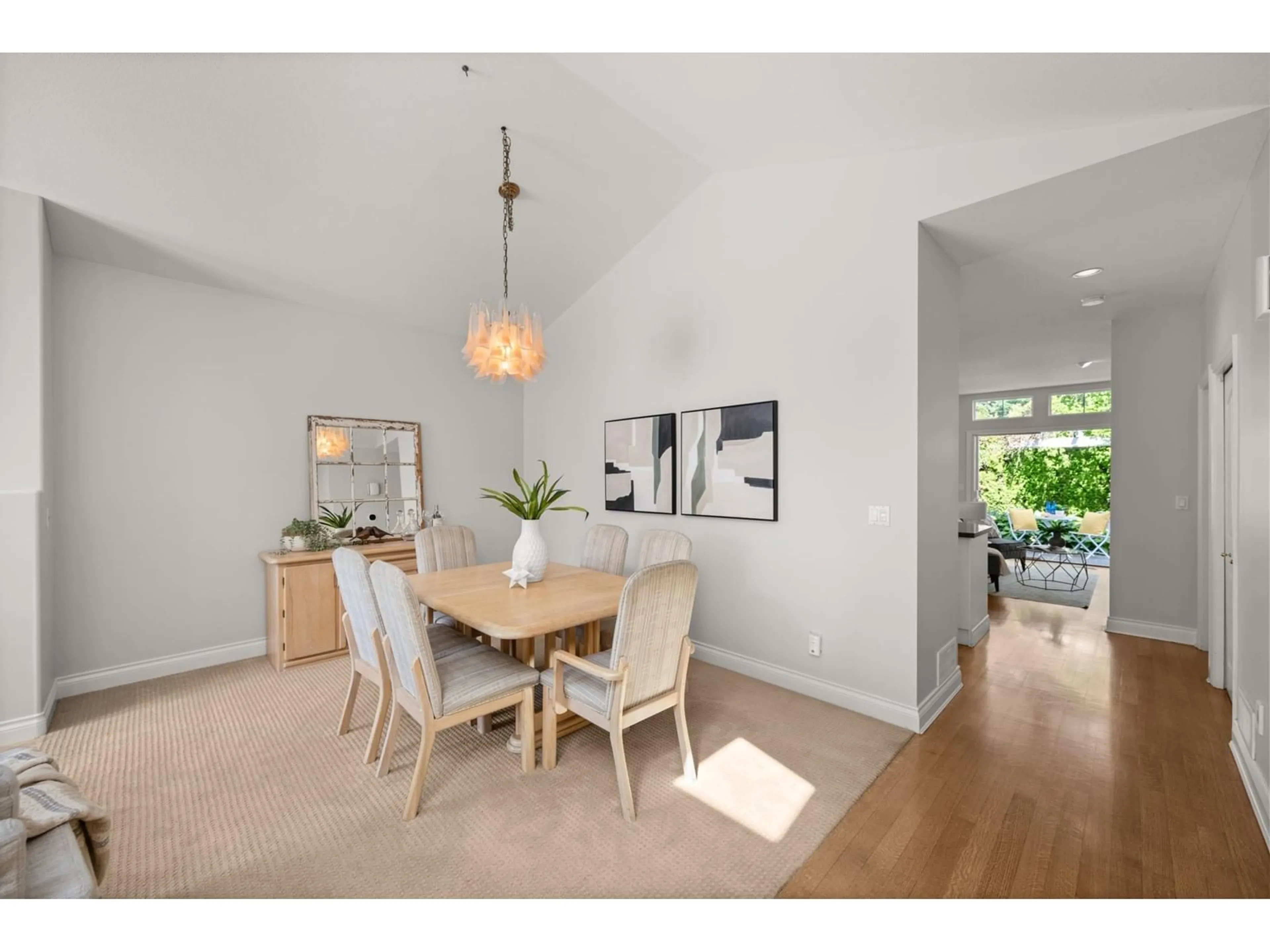 Dining room, unknown for 30 - 1711 140, Surrey British Columbia V4A4H1