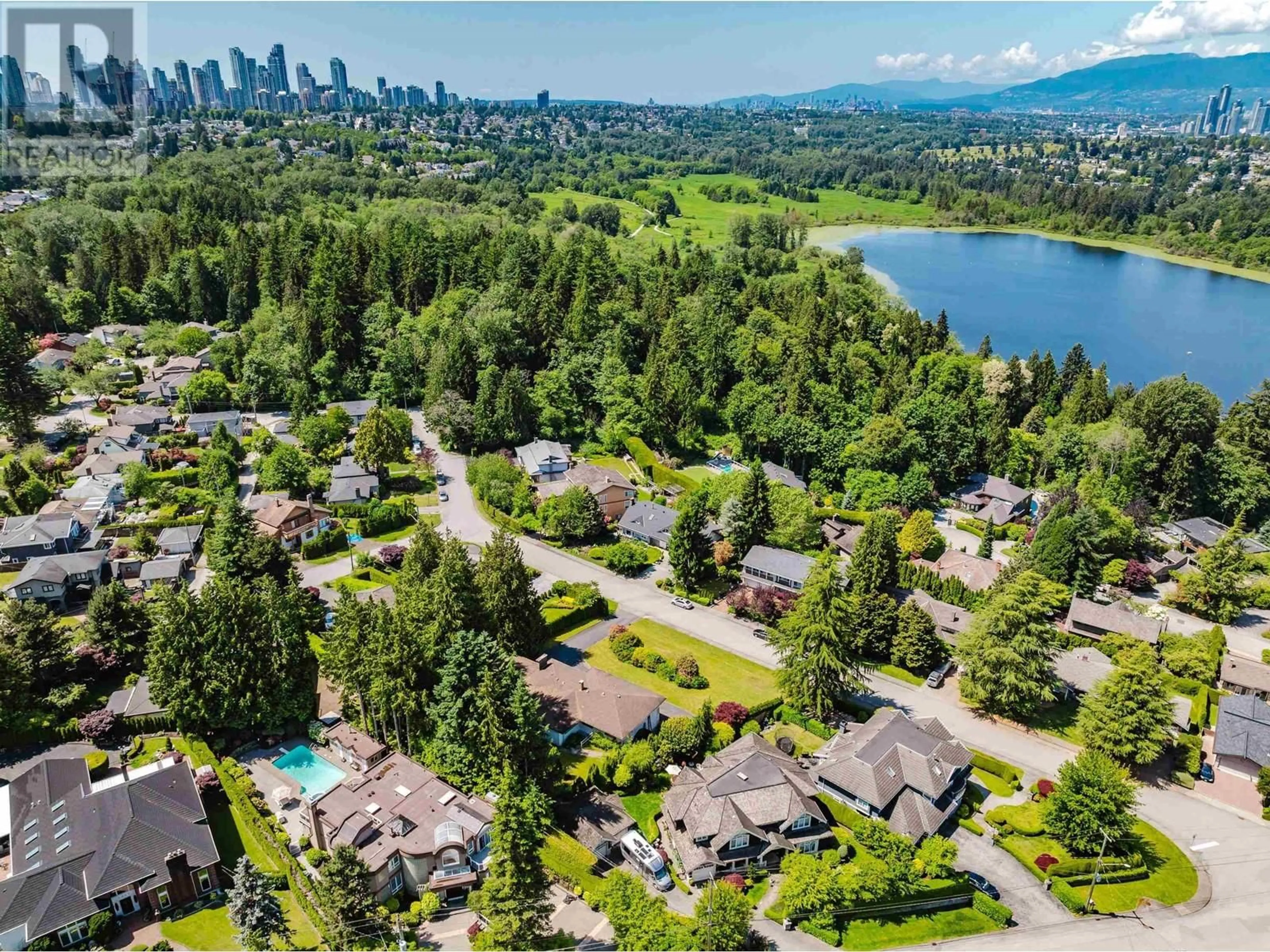 A pic from outside/outdoor area/front of a property/back of a property/a pic from drone, water/lake/river/ocean view for 6666 HASZARD STREET, Burnaby British Columbia V5E1X6