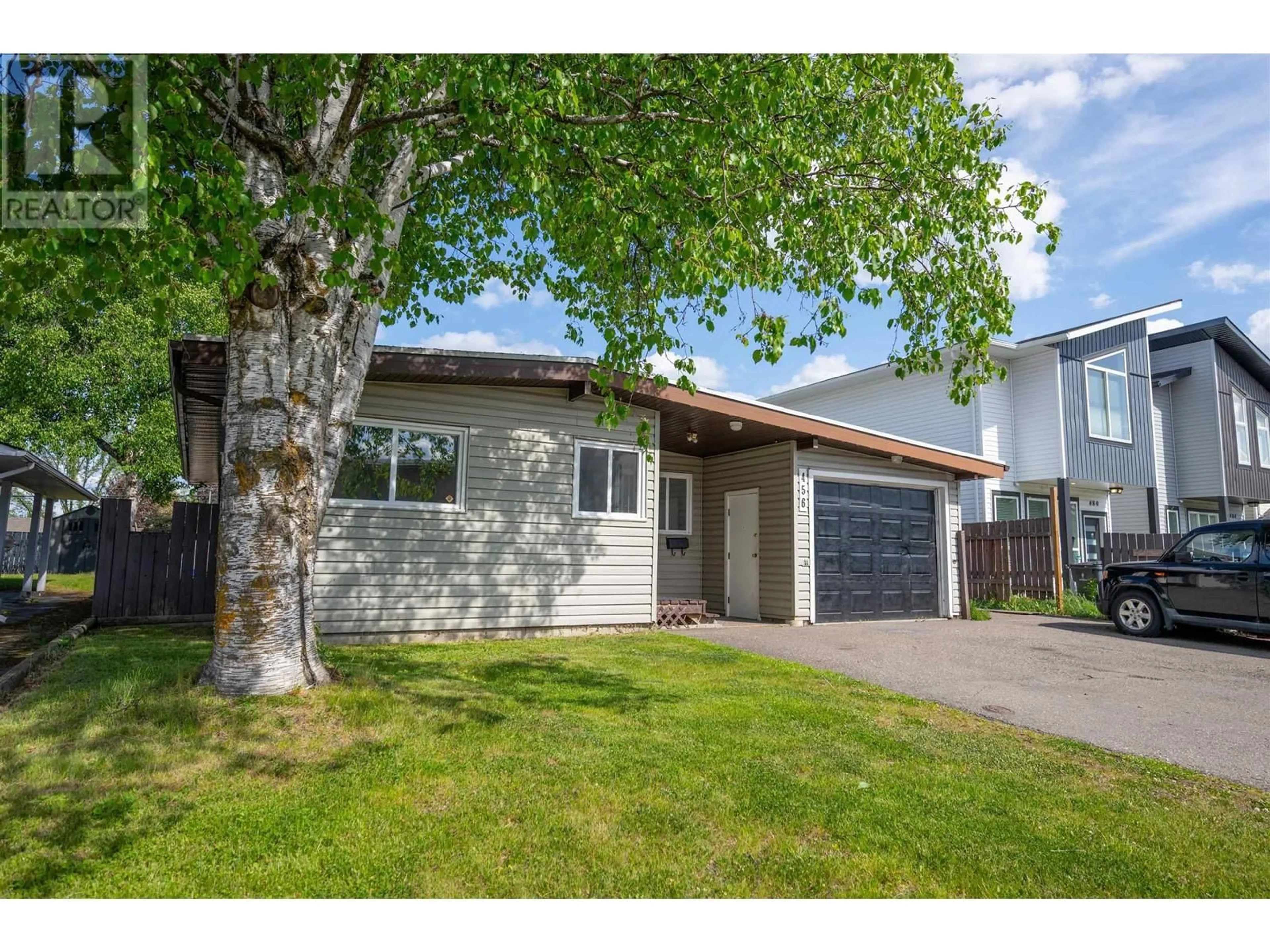 Home with vinyl exterior material, street for 456 GILLETT STREET, Prince George British Columbia V2M2T5