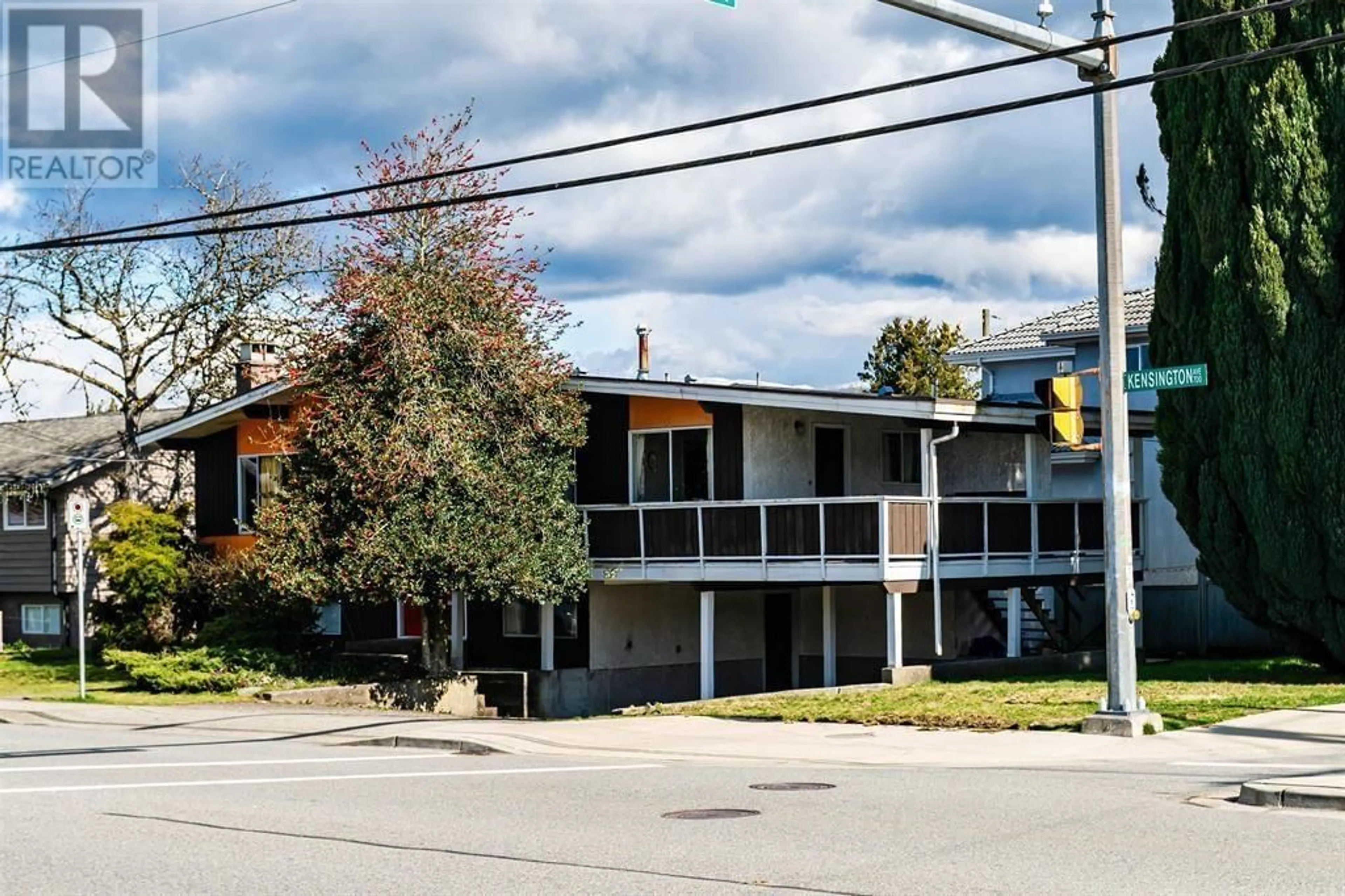 Patio, street for 780 KENSINGTON AVENUE, Burnaby British Columbia V5B4B3