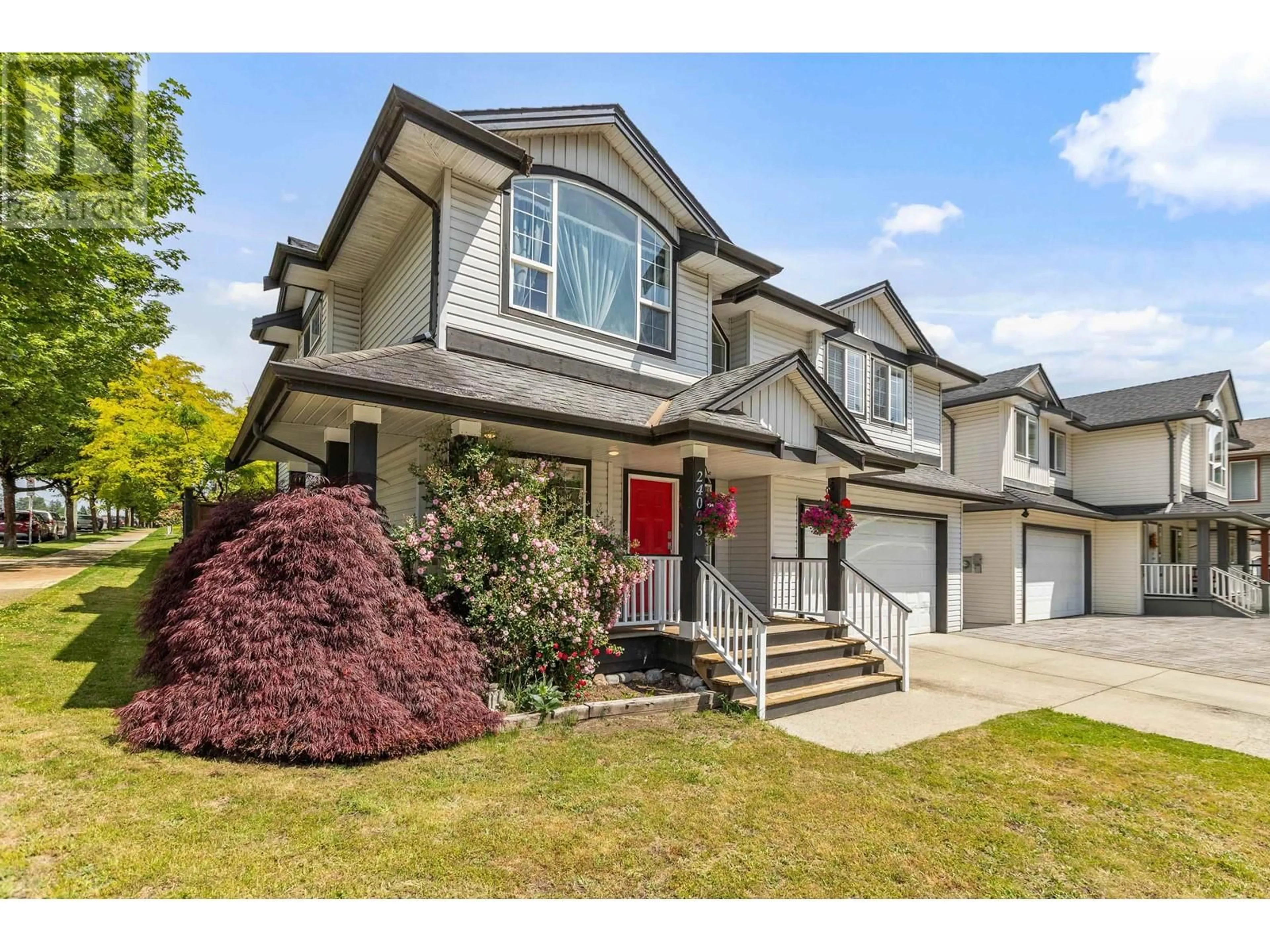 Home with vinyl exterior material, street for 24003 109 AVENUE, Maple Ridge British Columbia V2W1Z4