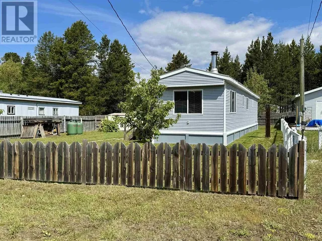 970 BEAVEN CRESCENT, Valemount 3