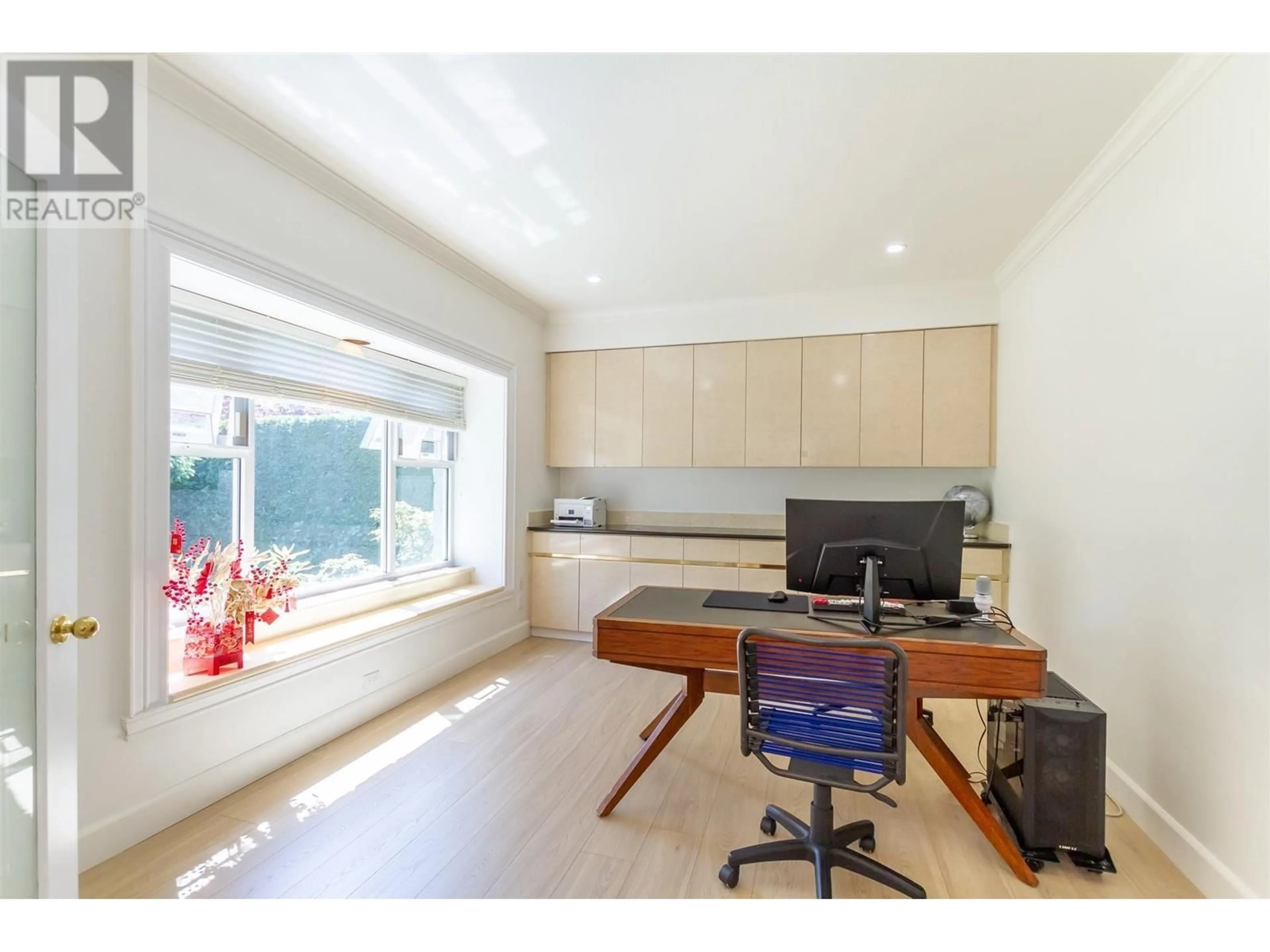 A pic of a room for 1369 55TH AVENUE, Vancouver British Columbia V6P1R3