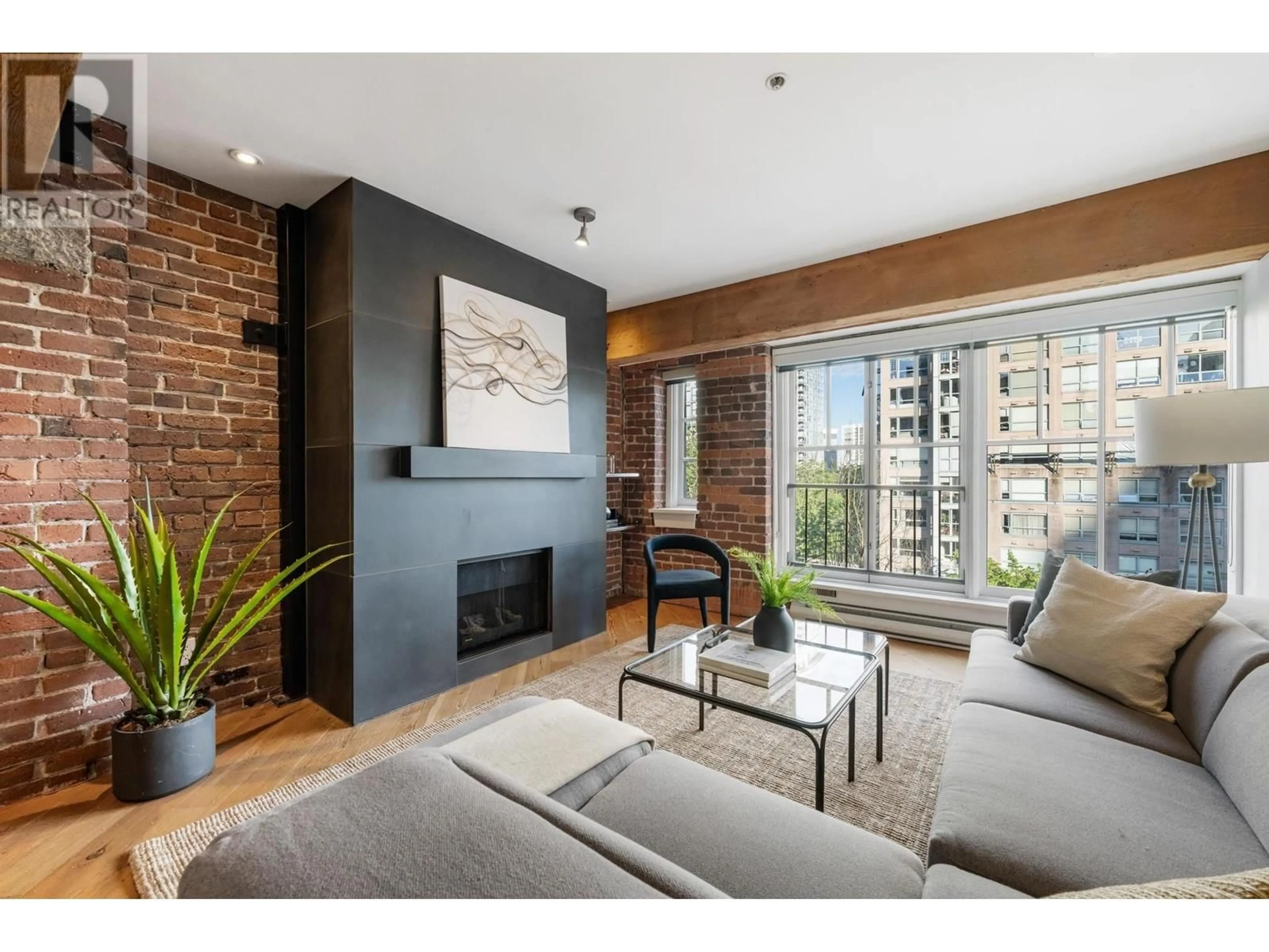 Living room with furniture, unknown for 410 - 1178 HAMILTON STREET, Vancouver British Columbia V6B2S2