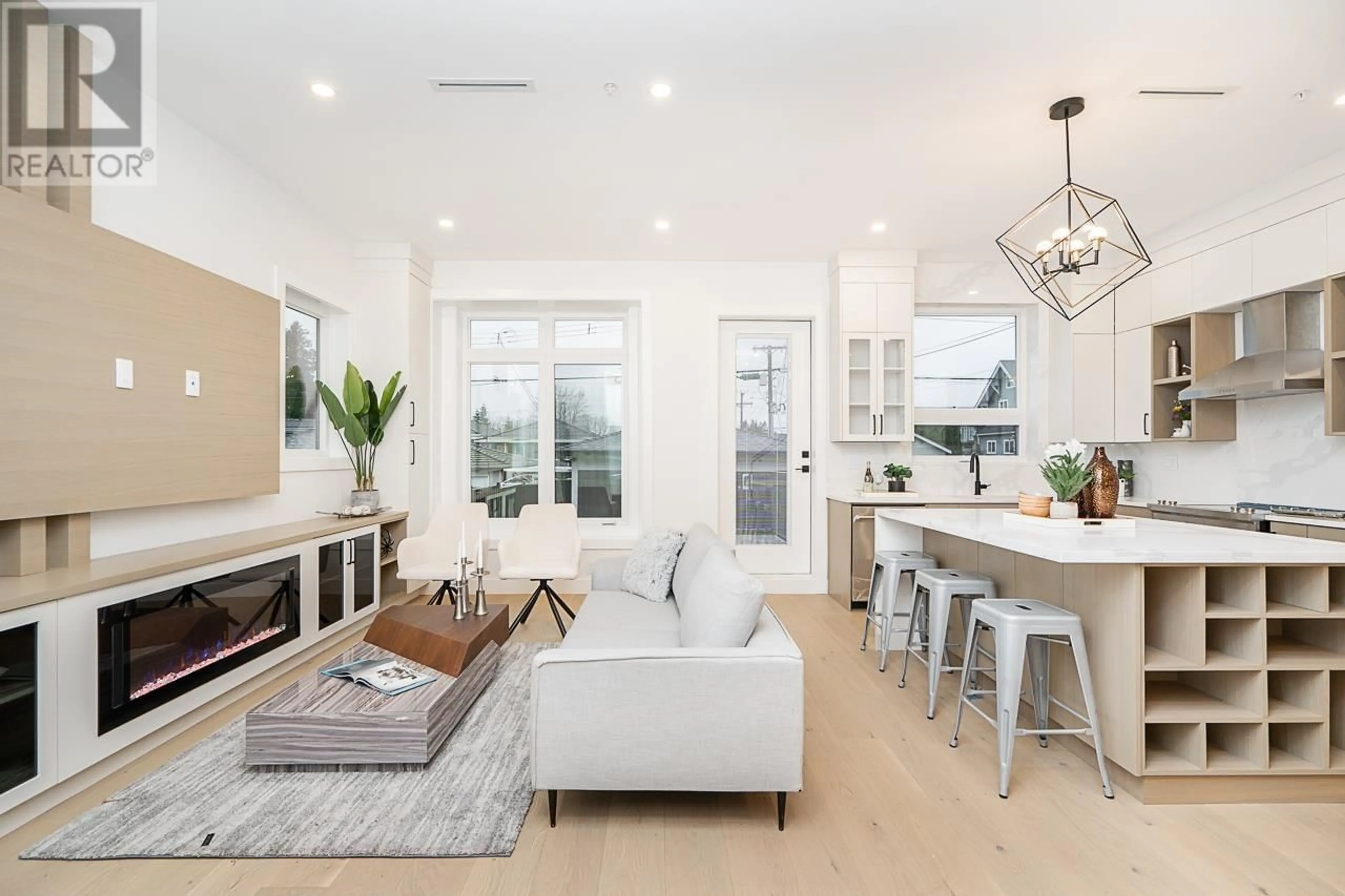 Open concept kitchen, unknown for 2 - 2753 NANAIMO STREET, Vancouver British Columbia V5N5E9
