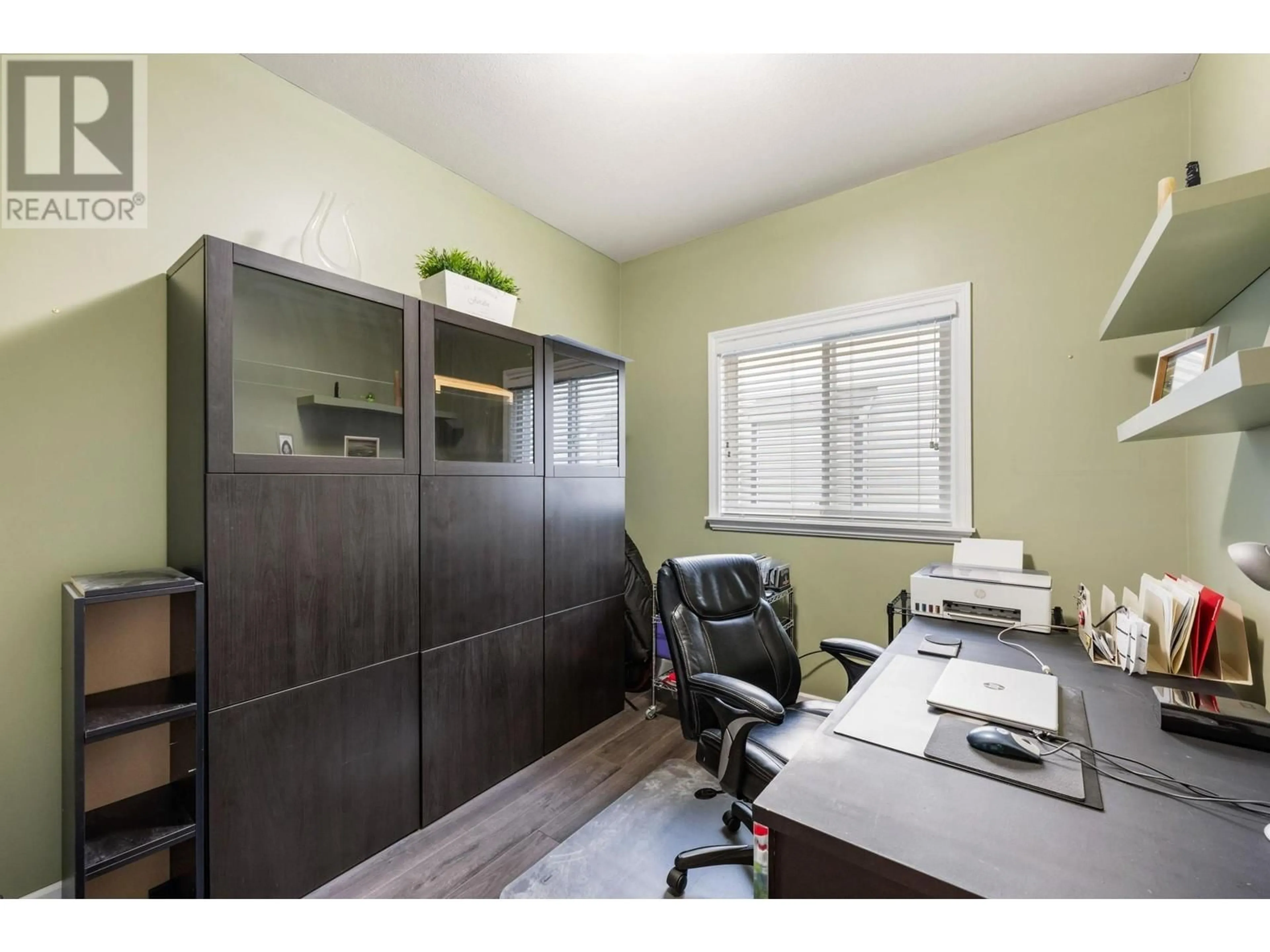 A pic of a room for 23621 111A AVENUE, Maple Ridge British Columbia V2W2G1