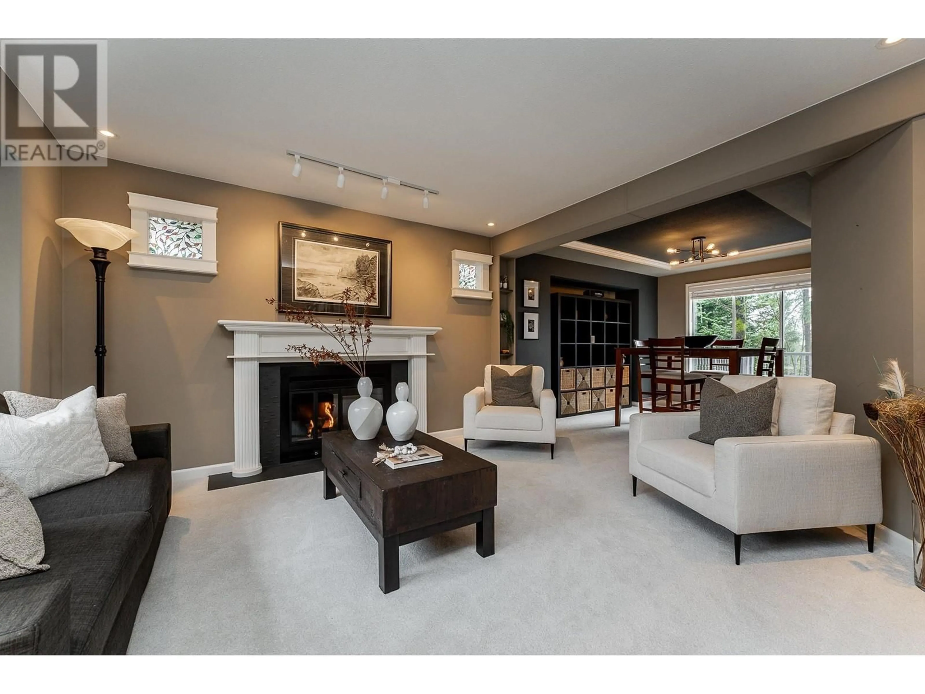 Living room with furniture, unknown for 131 ASPENWOOD DRIVE, Port Moody British Columbia V3H4V7