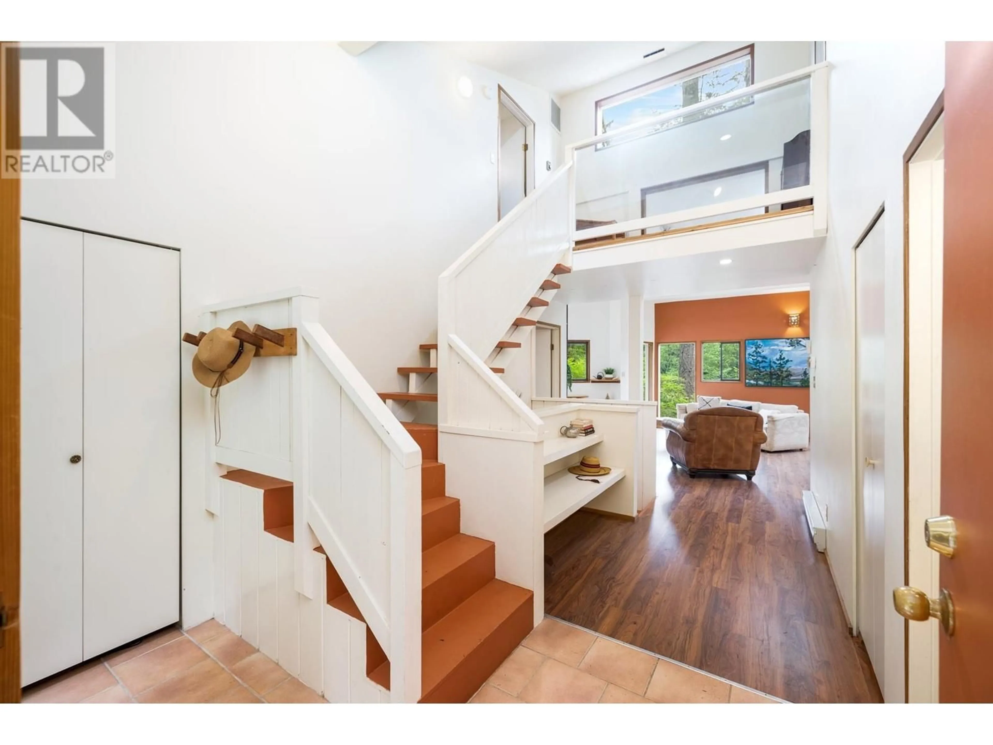 Unknown for 564 COWAN ROAD, Bowen Island British Columbia V0N1G2