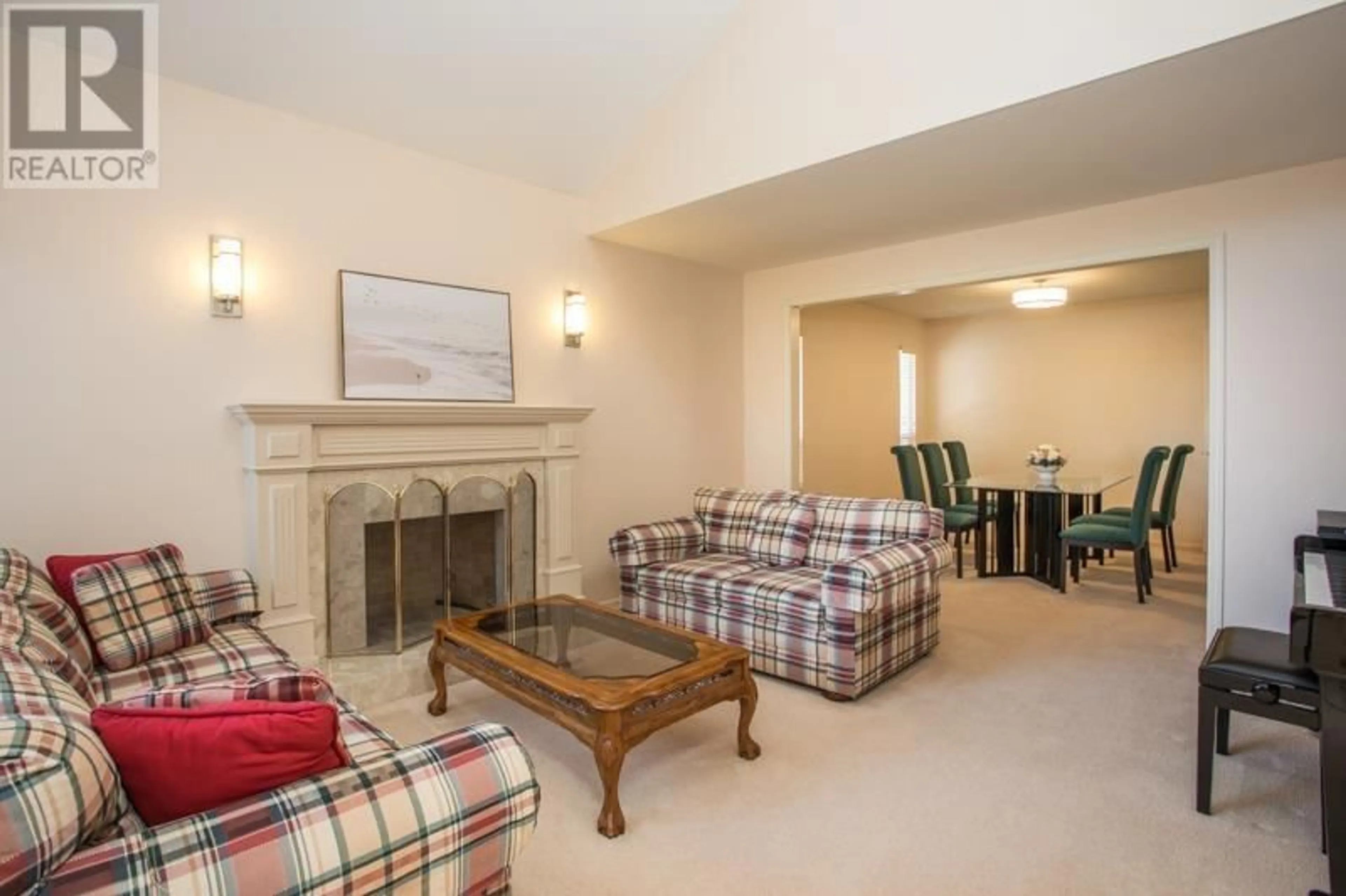 Living room with furniture, carpet floor for 3538 REGENT STREET, Richmond British Columbia V7E2N4