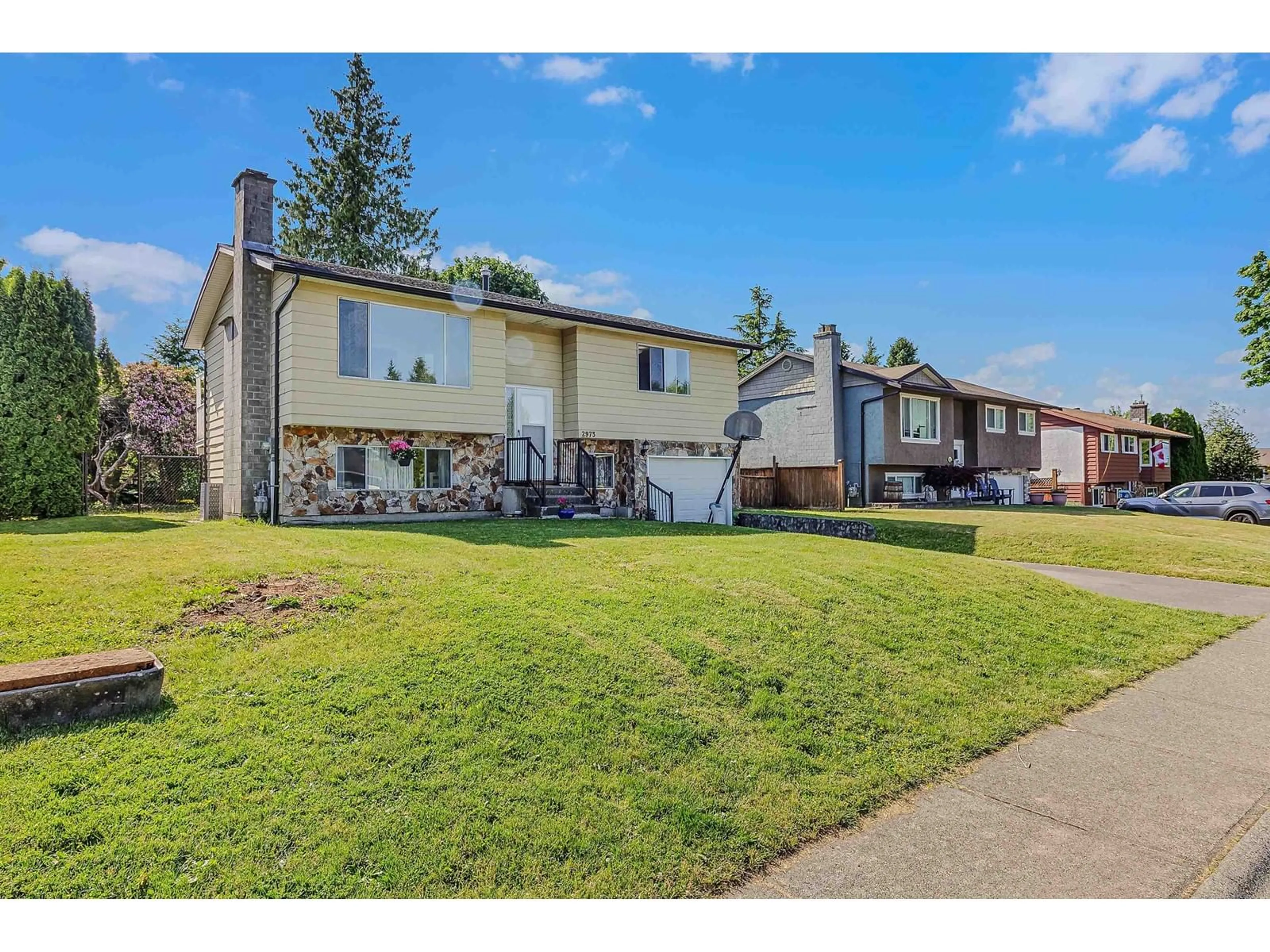 Home with vinyl exterior material, street for 2973 265A, Langley British Columbia V4W3B6