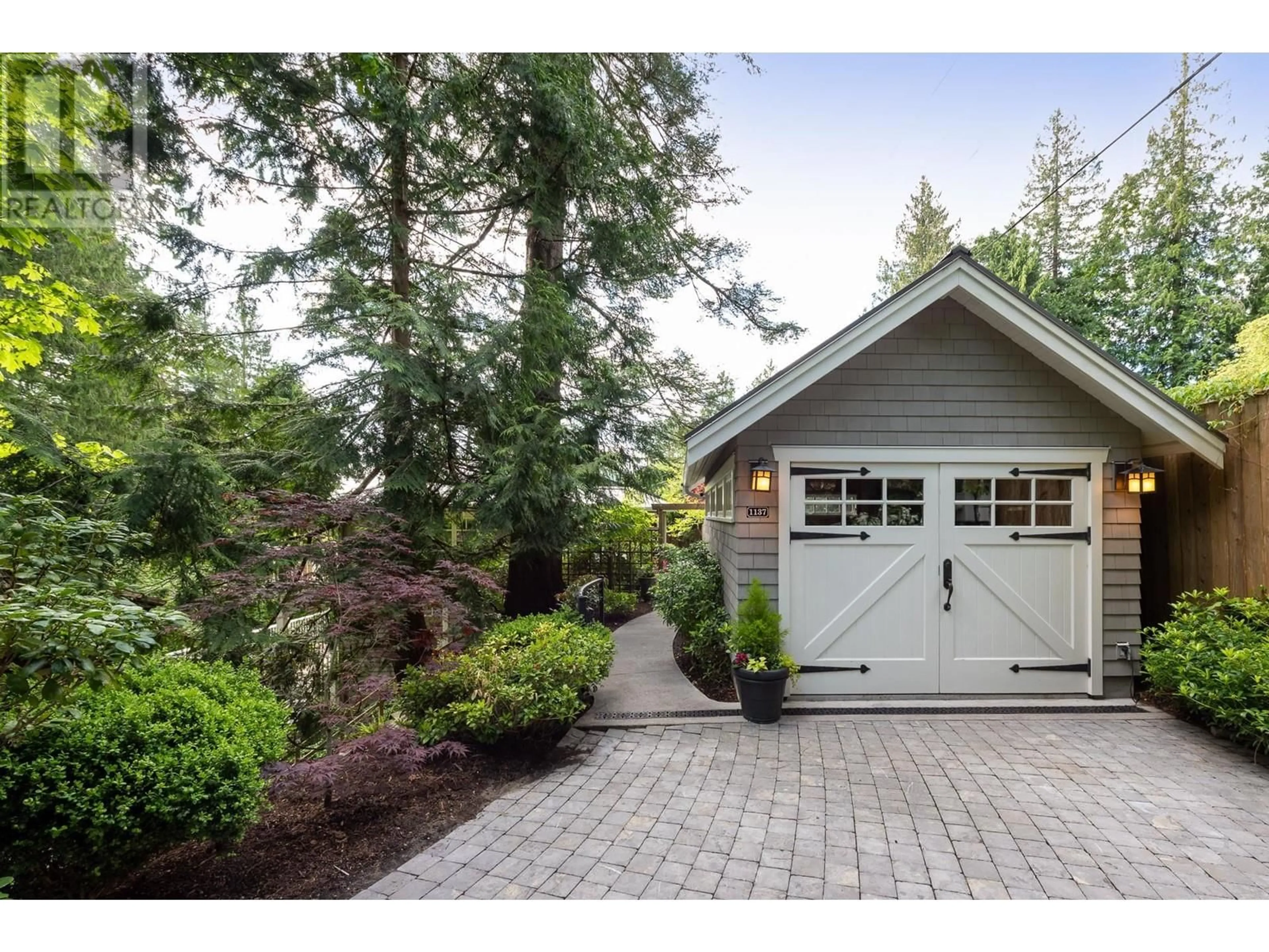Unknown for 1137 MILLER ROAD, Bowen Island British Columbia V0N1G1
