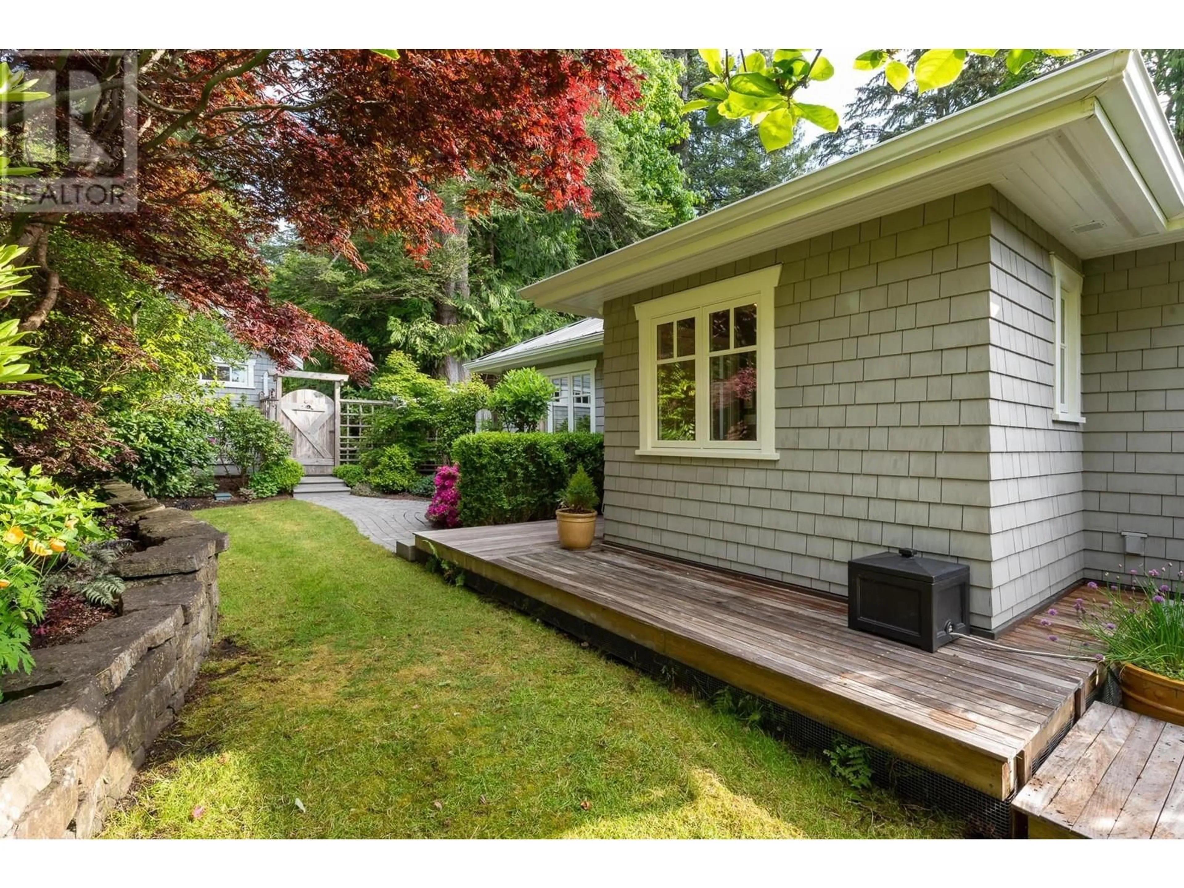 Unknown for 1137 MILLER ROAD, Bowen Island British Columbia V0N1G1