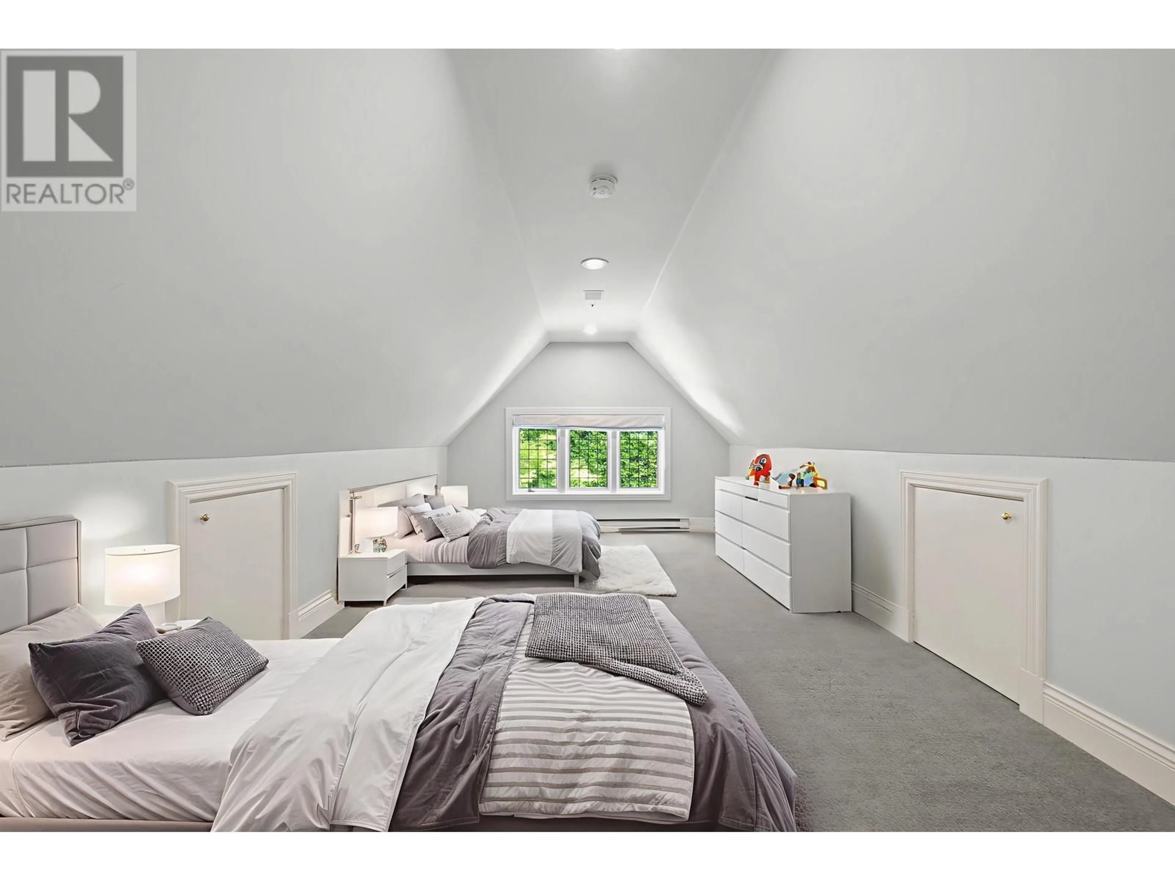 A pic of a room for 1323 THE CRESCENT CRESCENT, Vancouver British Columbia V6H1T7