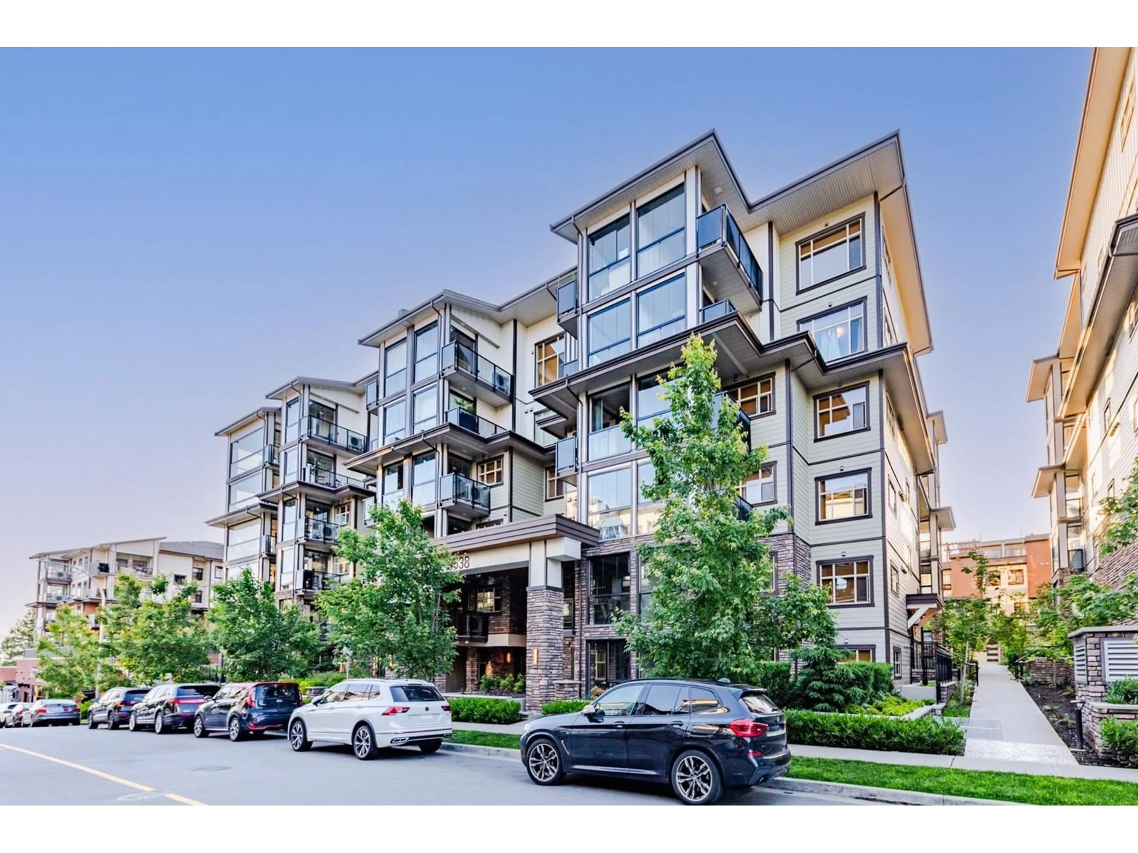 Unknown for 308 - 8538 203A, Langley British Columbia V2Y3P9