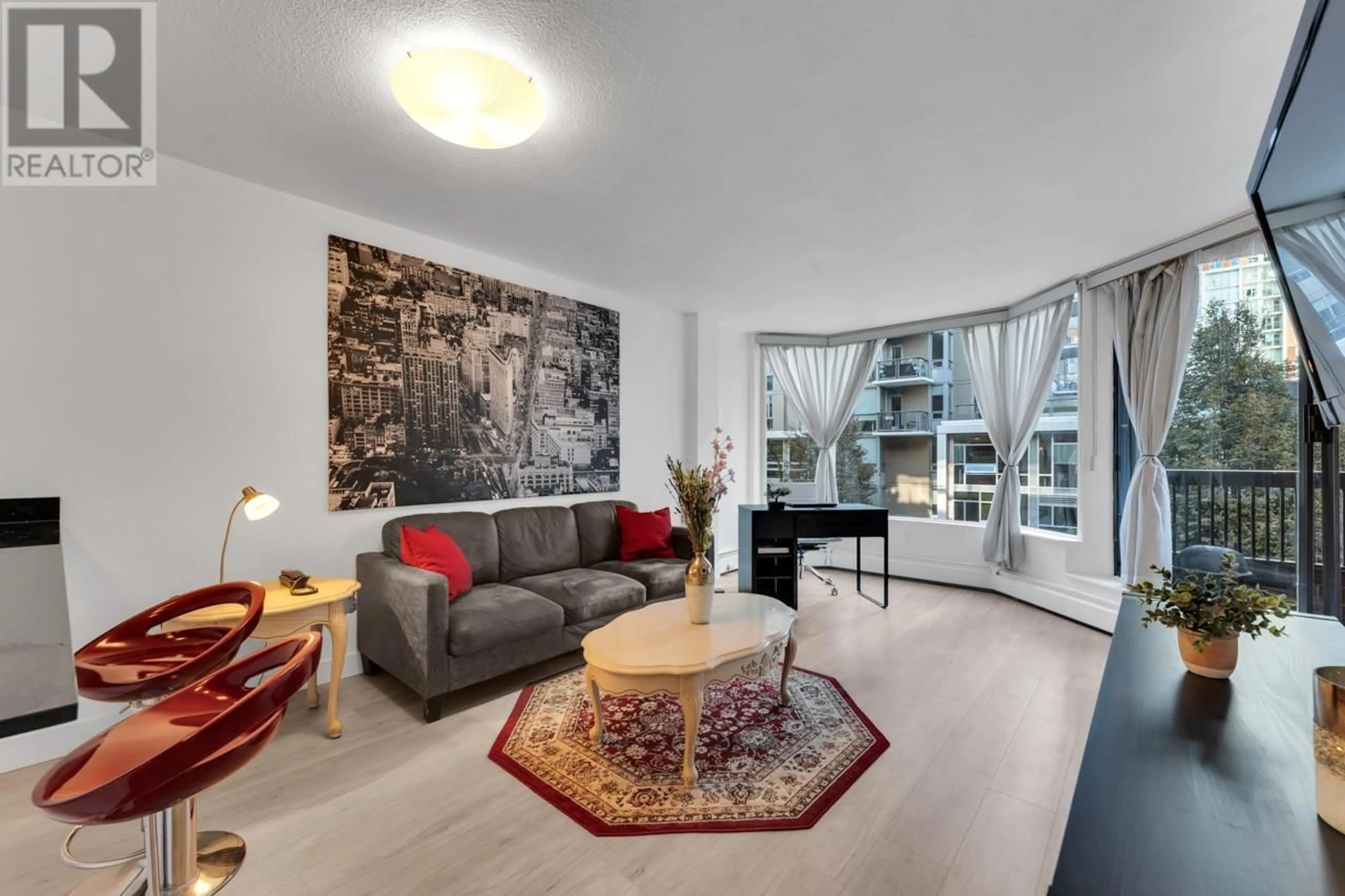 Living room with furniture, unknown for 403 - 1333 HORNBY STREET, Vancouver British Columbia V6Z2C1