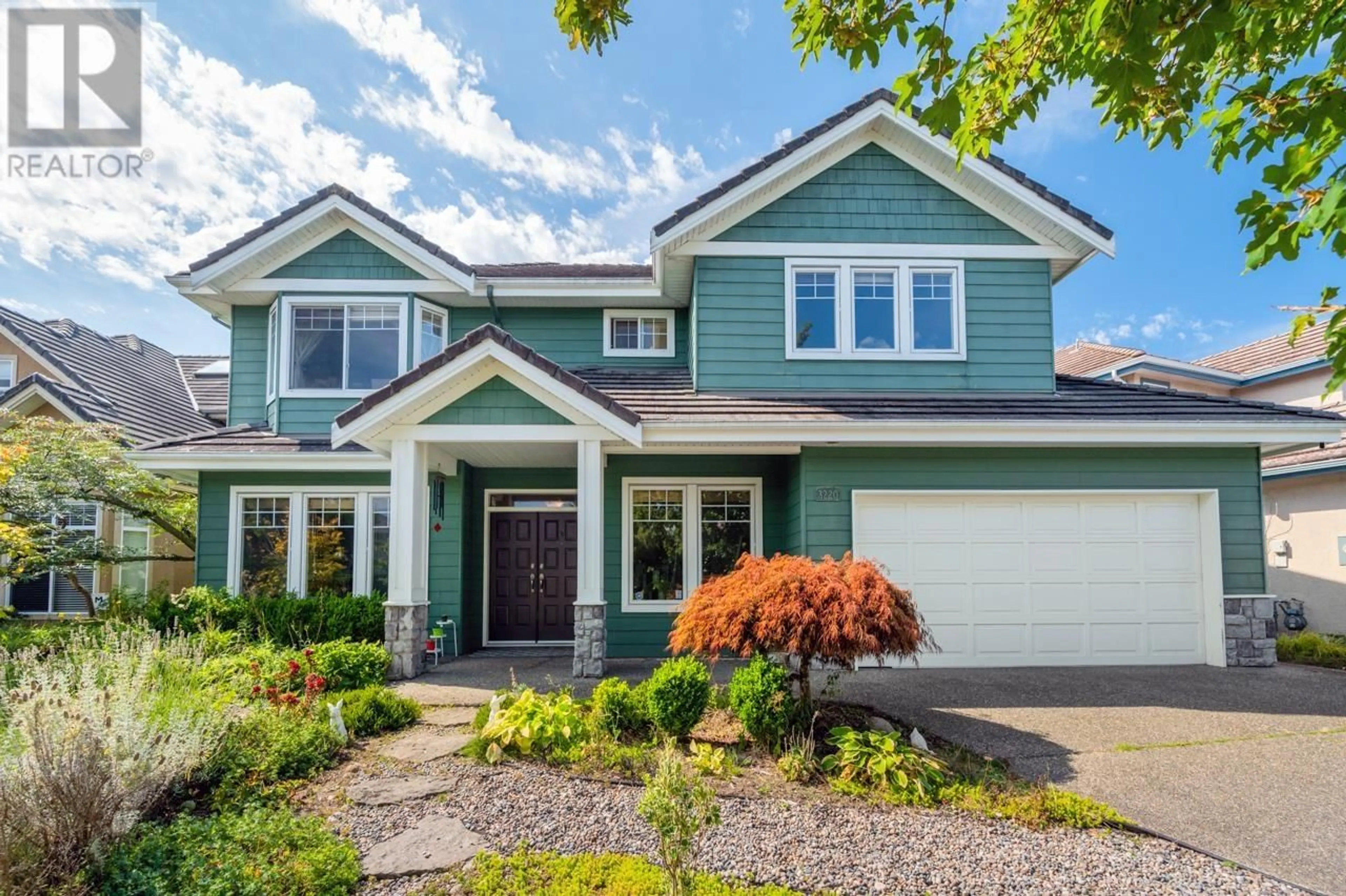 Home with vinyl exterior material, street for 3220 JOHNSON AVENUE, Richmond British Columbia V7C5R3