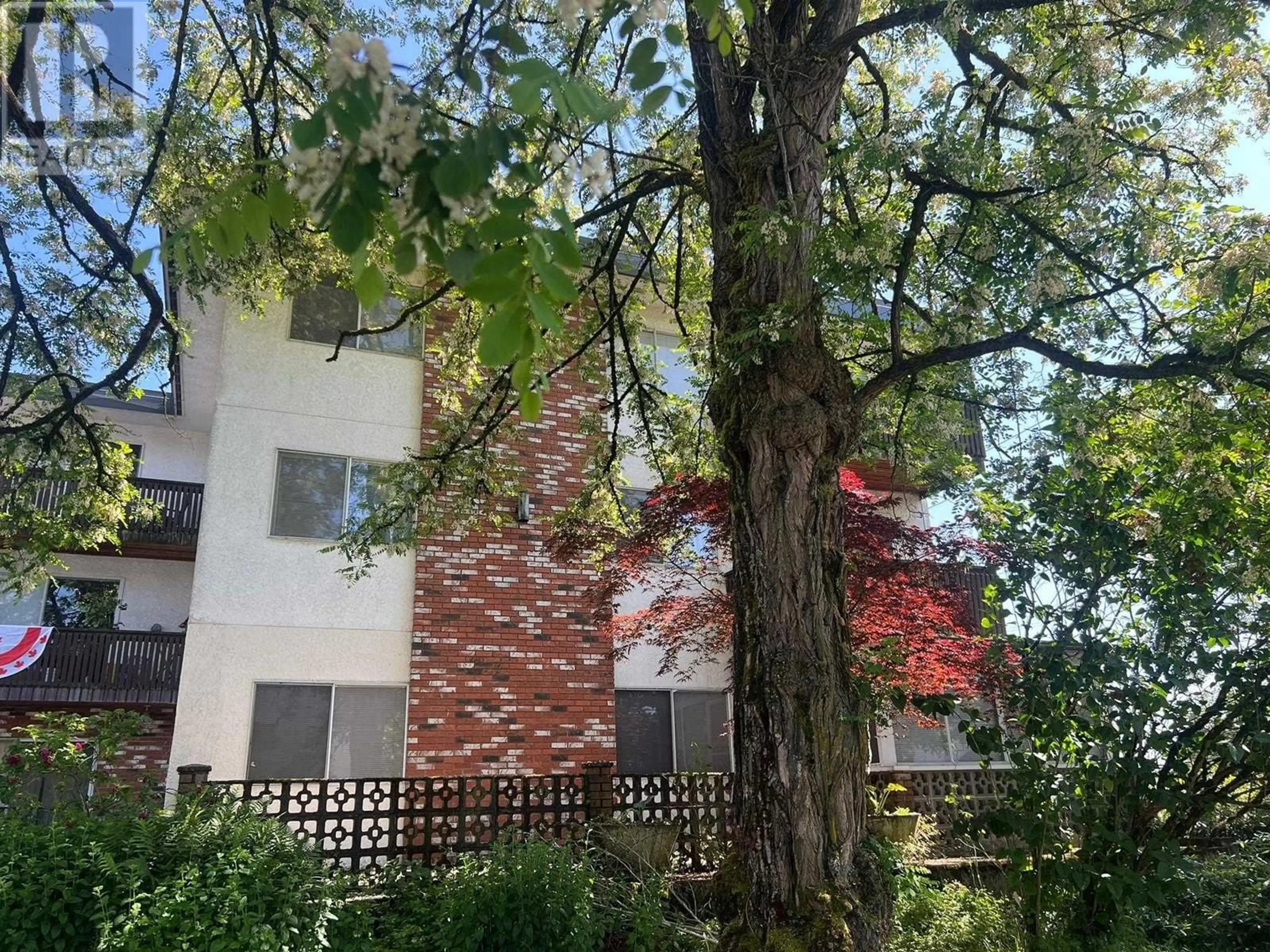 Unknown for 313 - 910 FIFTH AVENUE, New Westminster British Columbia V3M1Y2