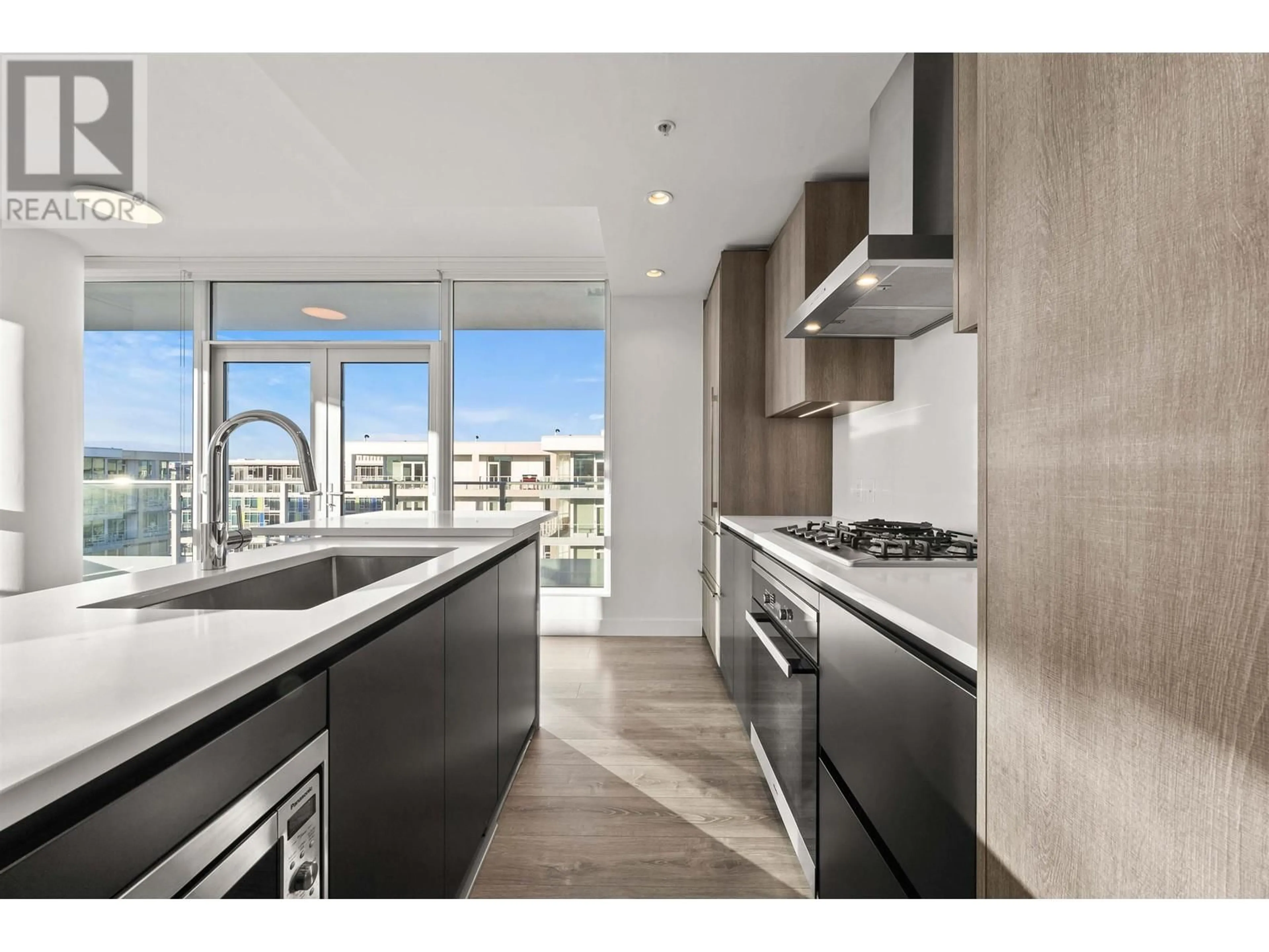 Open concept kitchen, unknown for 1511 - 8133 COOK ROAD, Richmond British Columbia V6Y0L7