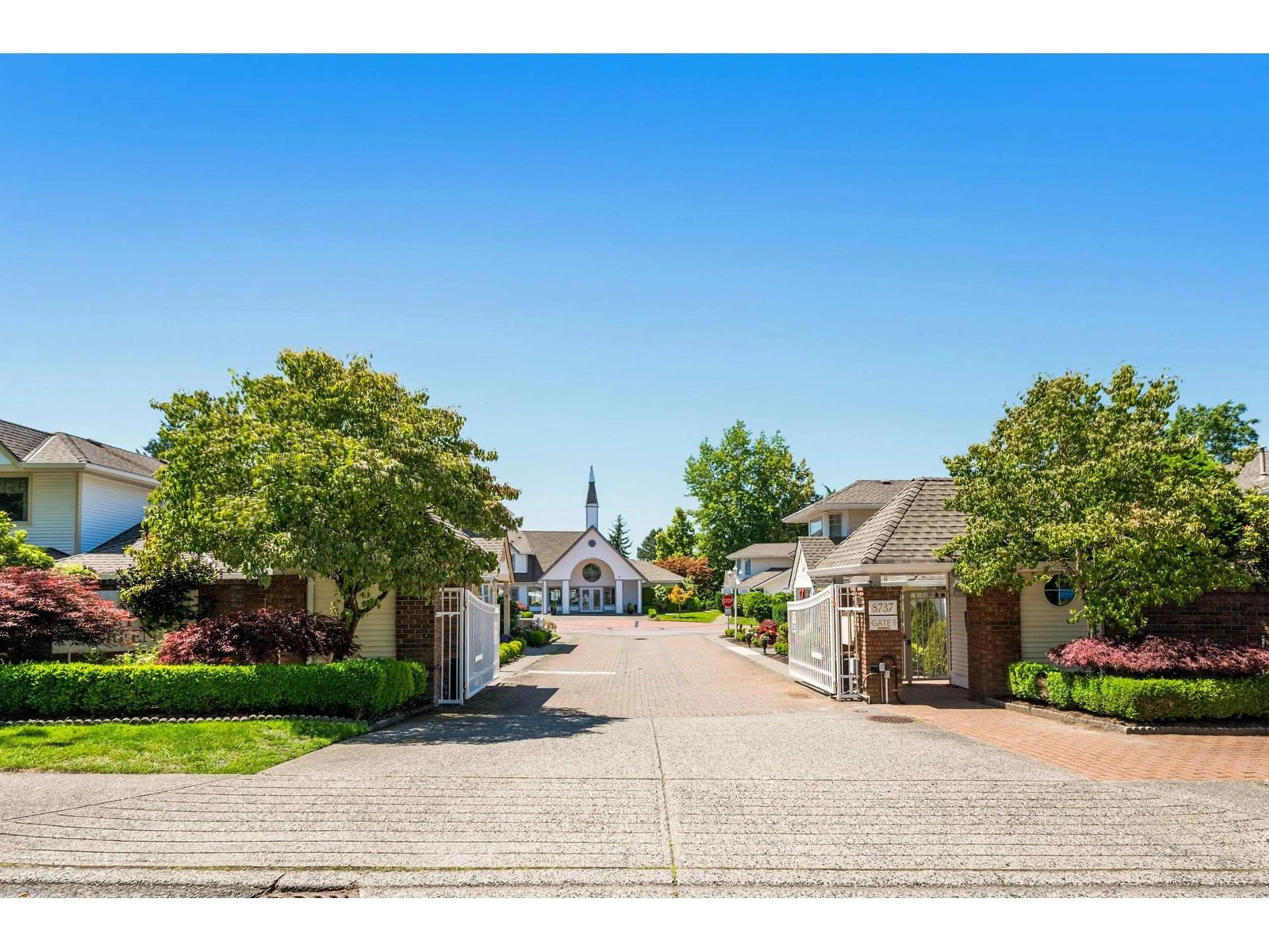 A pic from outside/outdoor area/front of a property/back of a property/a pic from drone, street for 144 - 8737 212, Langley British Columbia V1M2C8