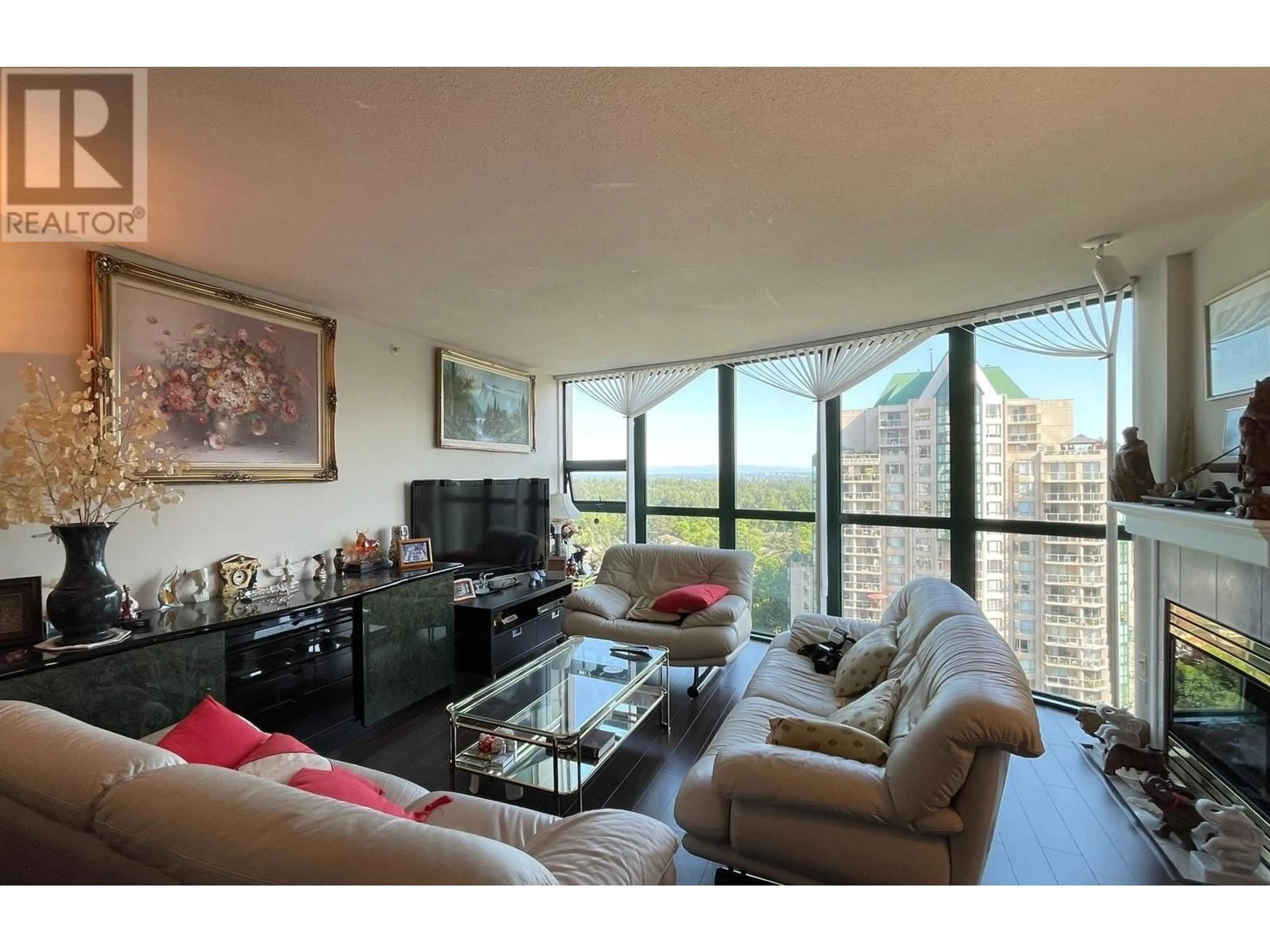 Living room with furniture, unknown for 1504 - 1199 EASTWOOD STREET, Coquitlam British Columbia V3B7W7