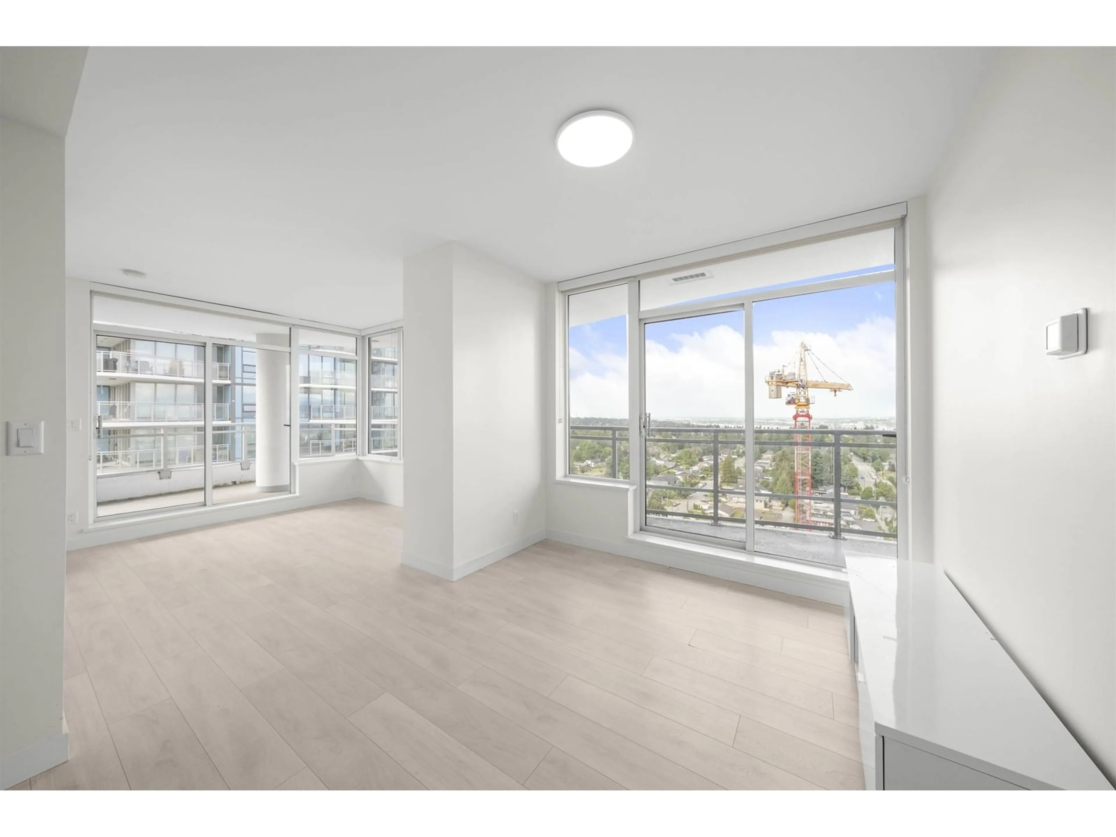 A pic of a room for 2108 - 13318 104, Surrey British Columbia V3T0R2
