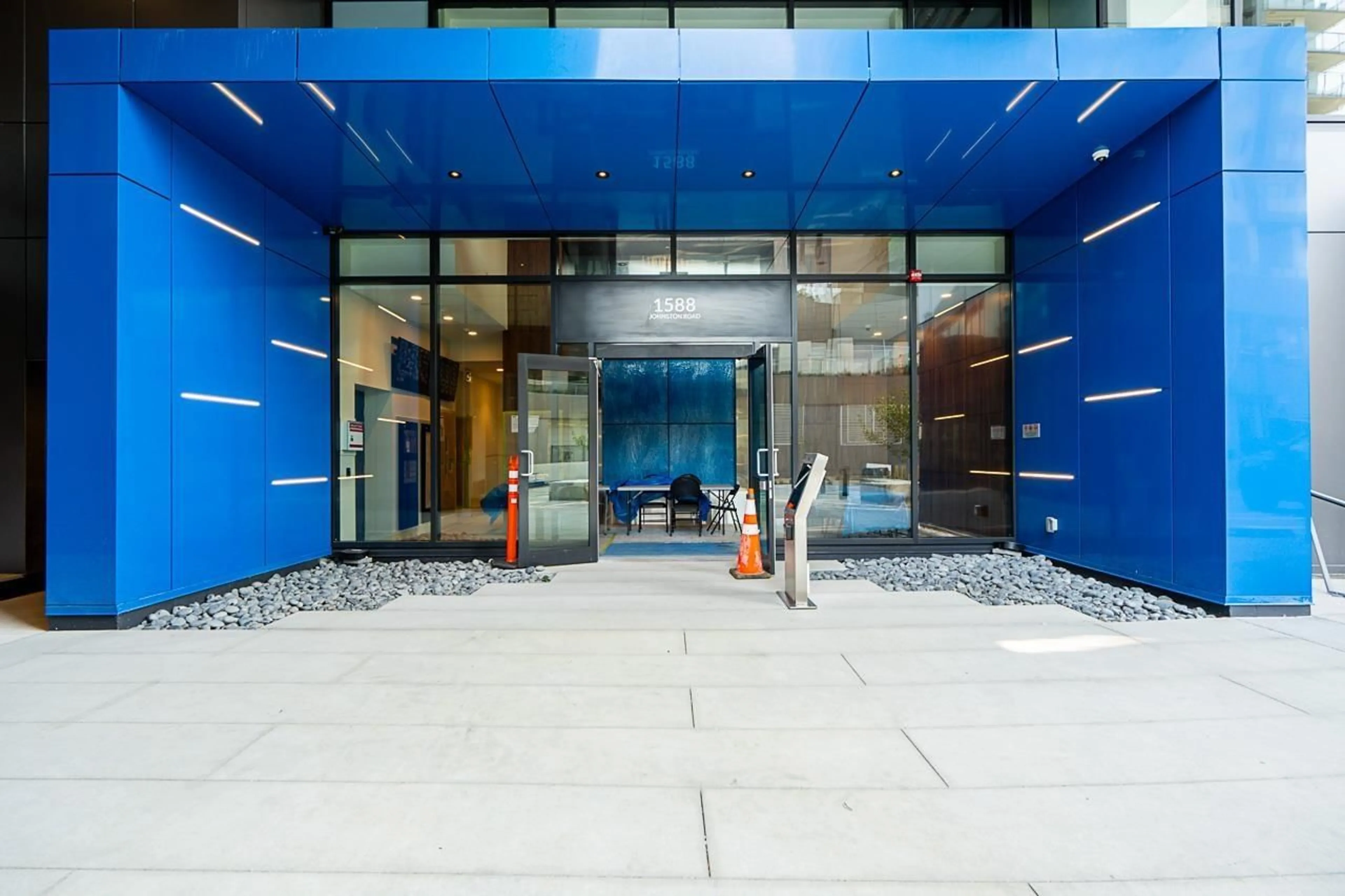 Indoor foyer for 1802 - 1588 JOHNSTON, White Rock British Columbia V4B0C5