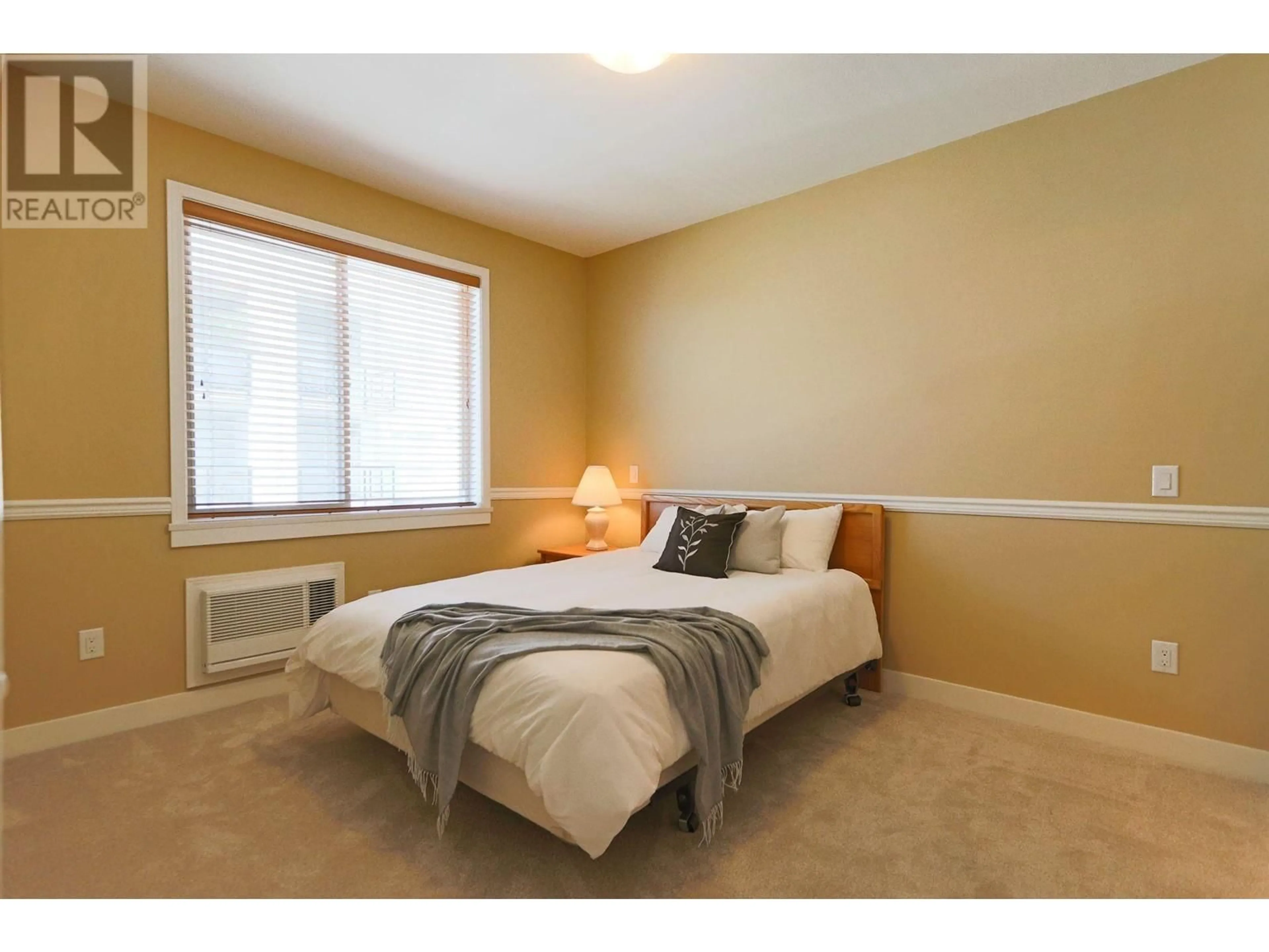 Bedroom with bed, unknown for 413 - 11887 BURNETT STREET, Maple Ridge British Columbia V2X6P6