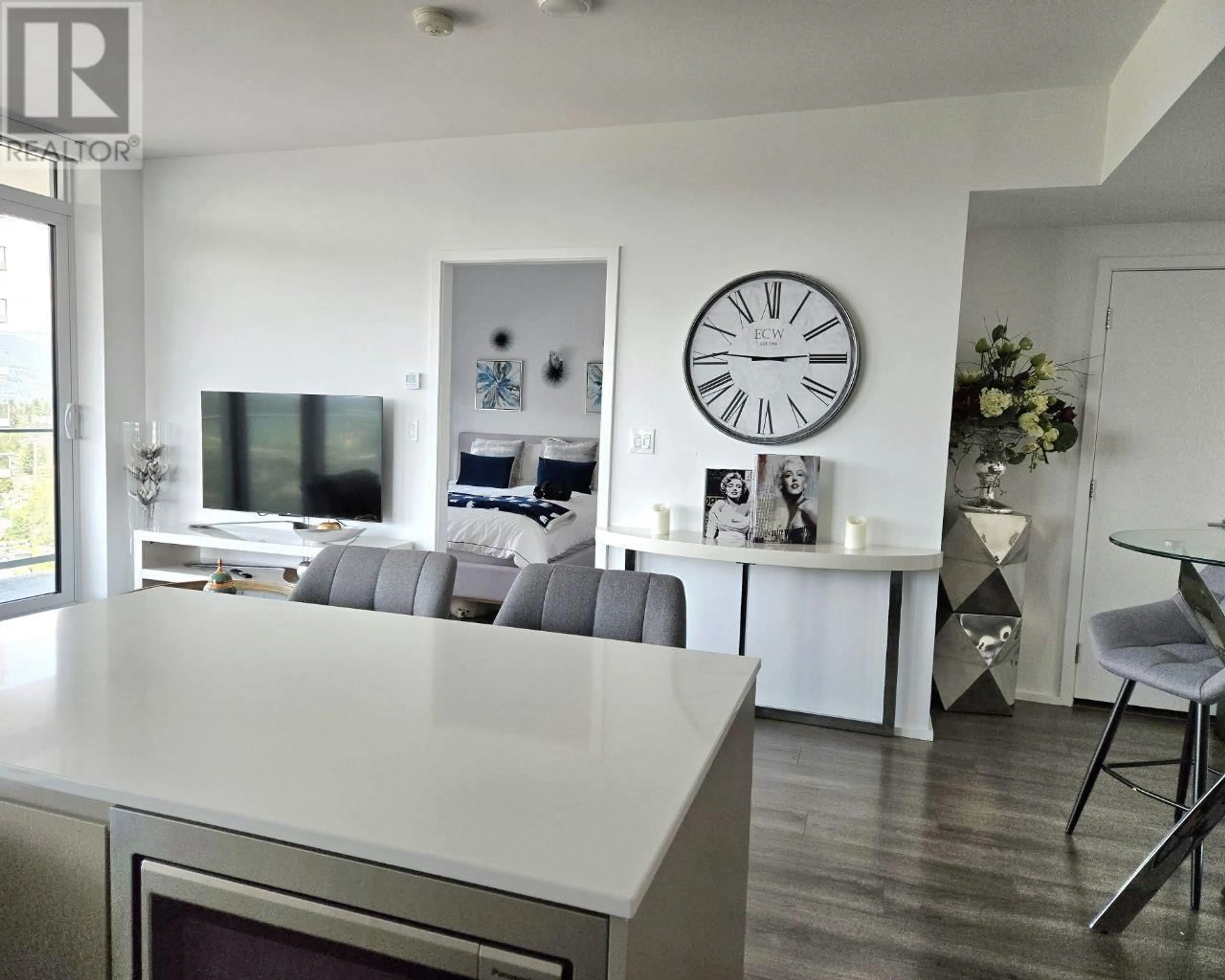 Open concept kitchen, unknown for 4304 - 3833 EVERGREEN PLACE, Burnaby British Columbia V3J0M2