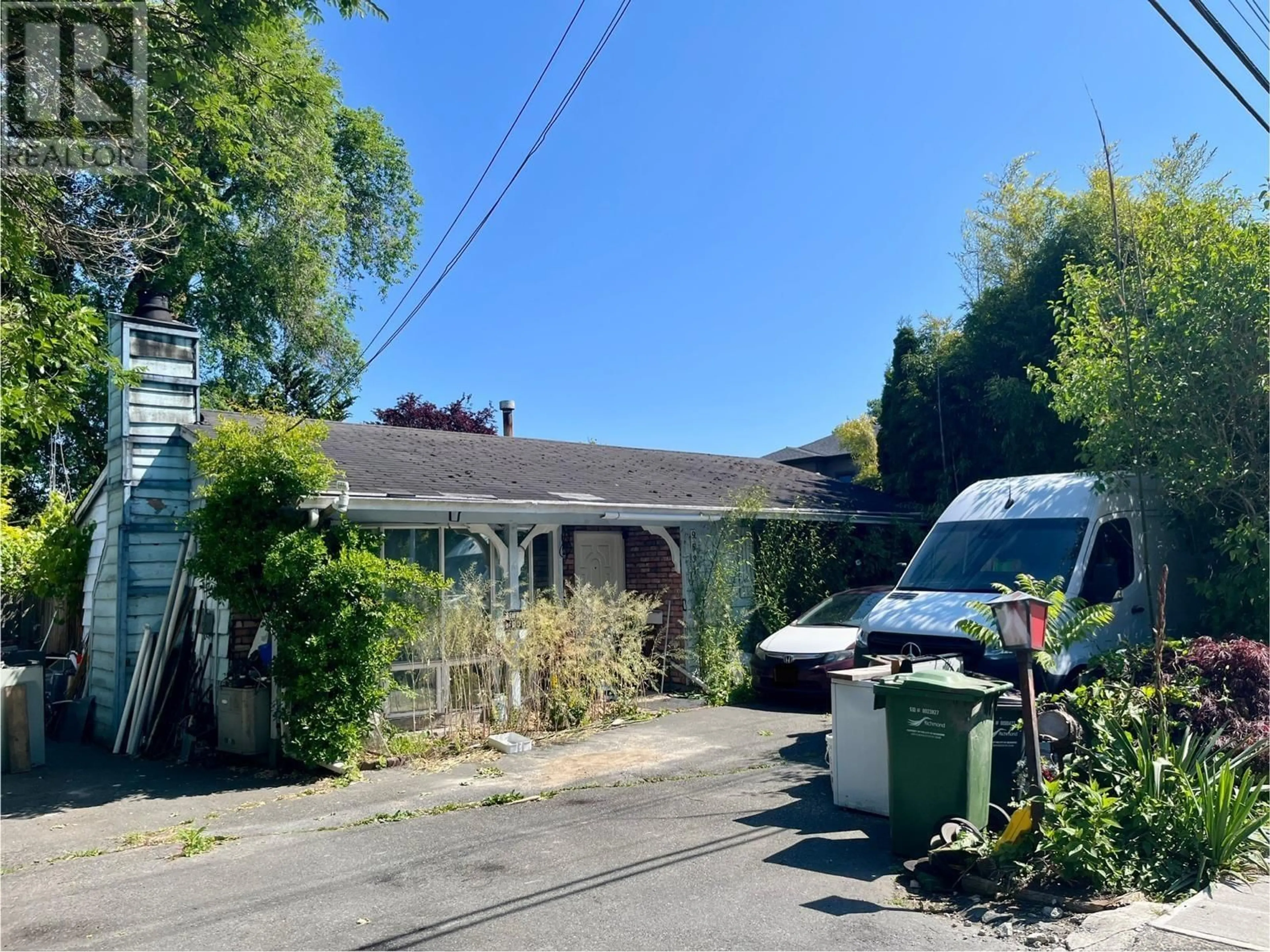 A pic from outside/outdoor area/front of a property/back of a property/a pic from drone, street for 9531 STEVESTON HIGHWAY, Richmond British Columbia V7A1M7