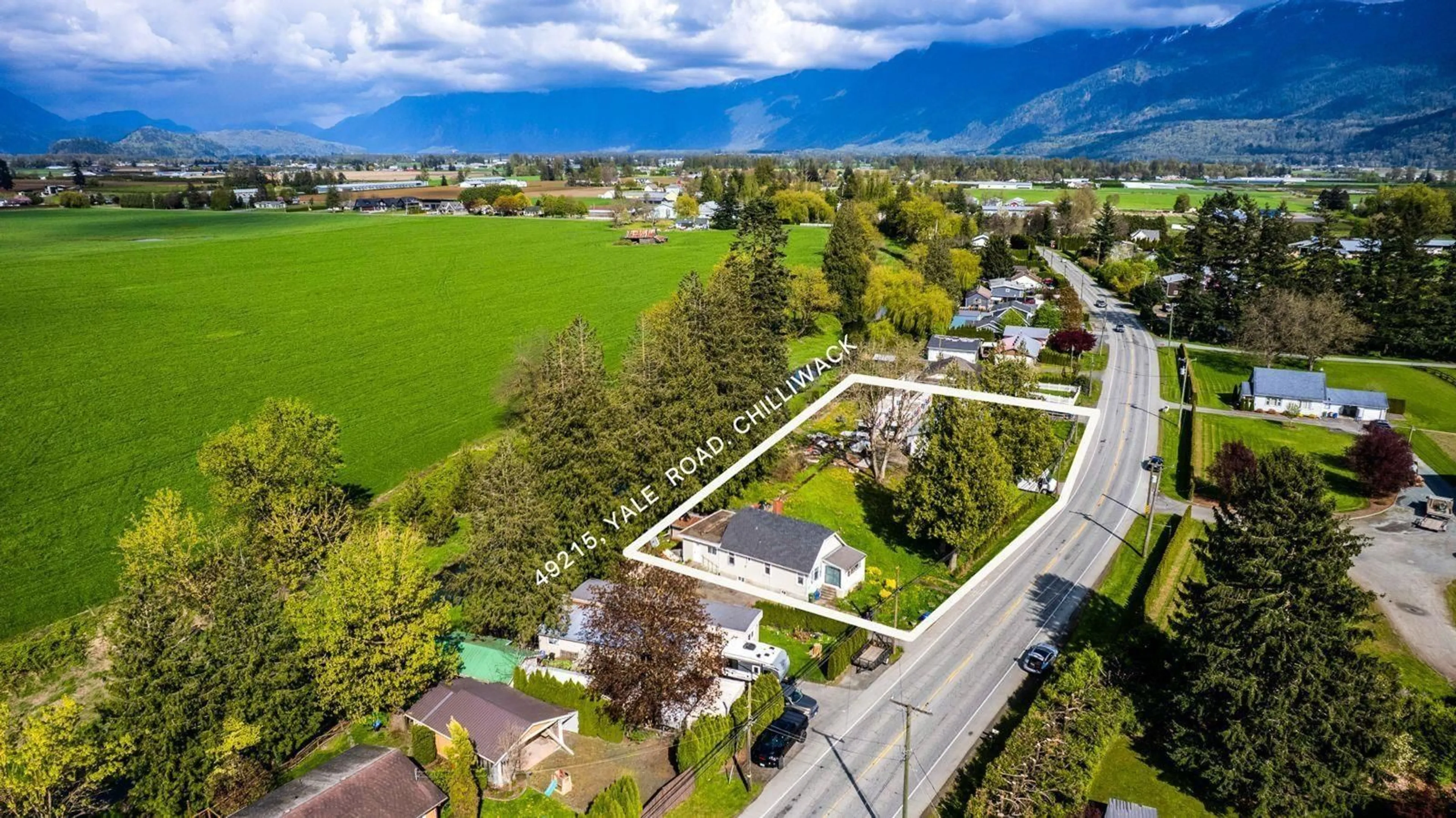 A pic from outside/outdoor area/front of a property/back of a property/a pic from drone, mountain view for 49215 YALE ROAD, Chilliwack British Columbia V4Z0B2