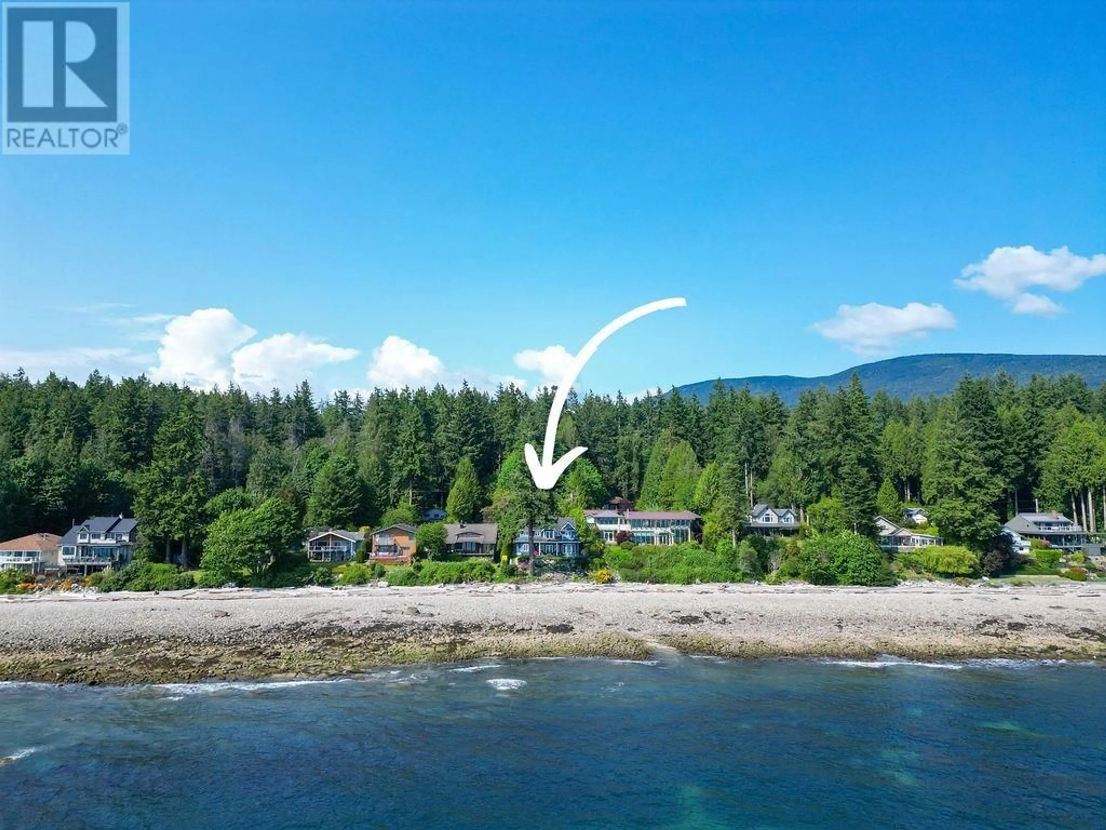 A pic from outside/outdoor area/front of a property/back of a property/a pic from drone, water/lake/river/ocean view for 2729 LOWER ROAD, Roberts Creek British Columbia V0N2W4