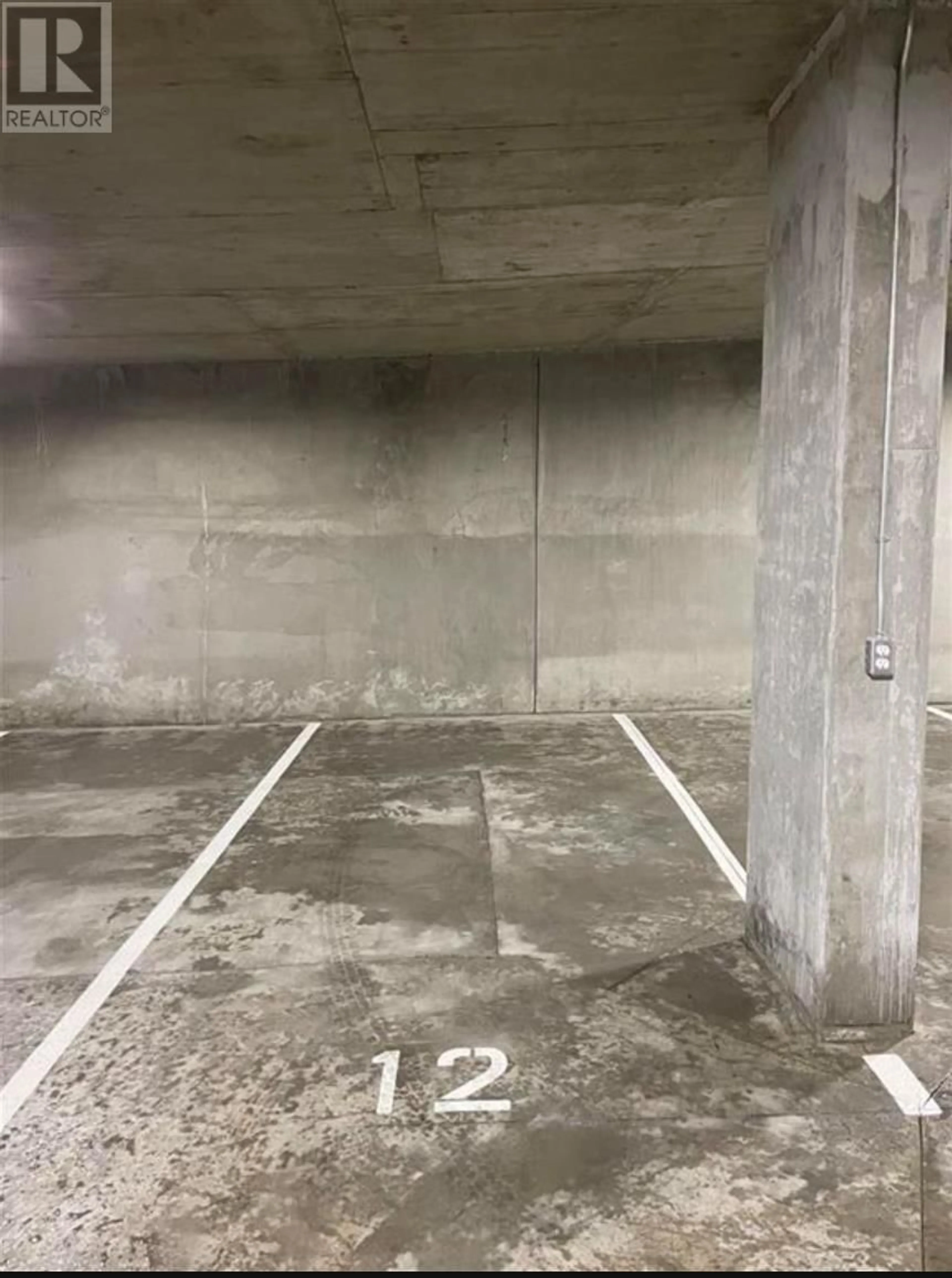 Parking for 211 - 2508 FRASER STREET, Vancouver British Columbia V5T1T1