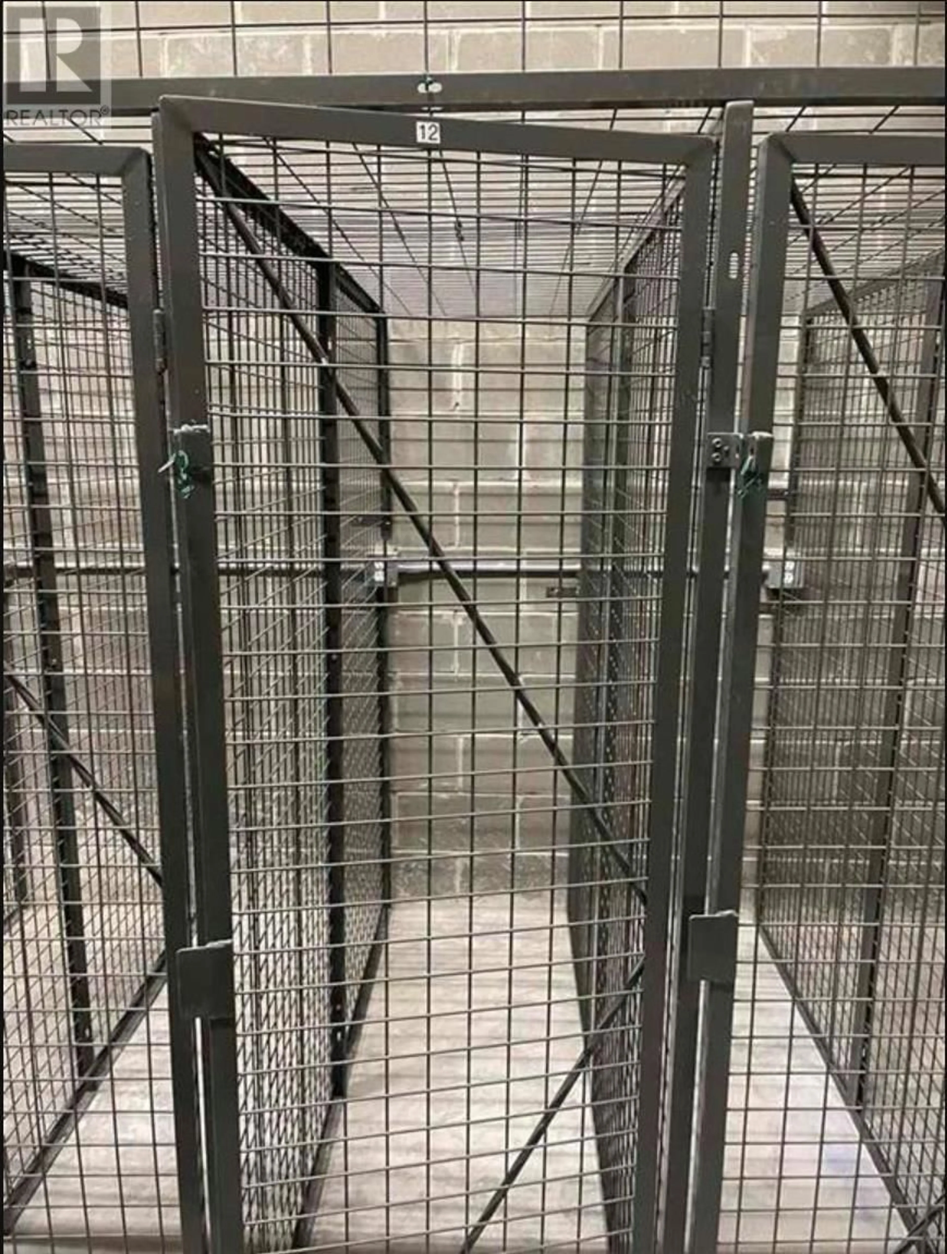 Unknown for 211 - 2508 FRASER STREET, Vancouver British Columbia V5T1T1