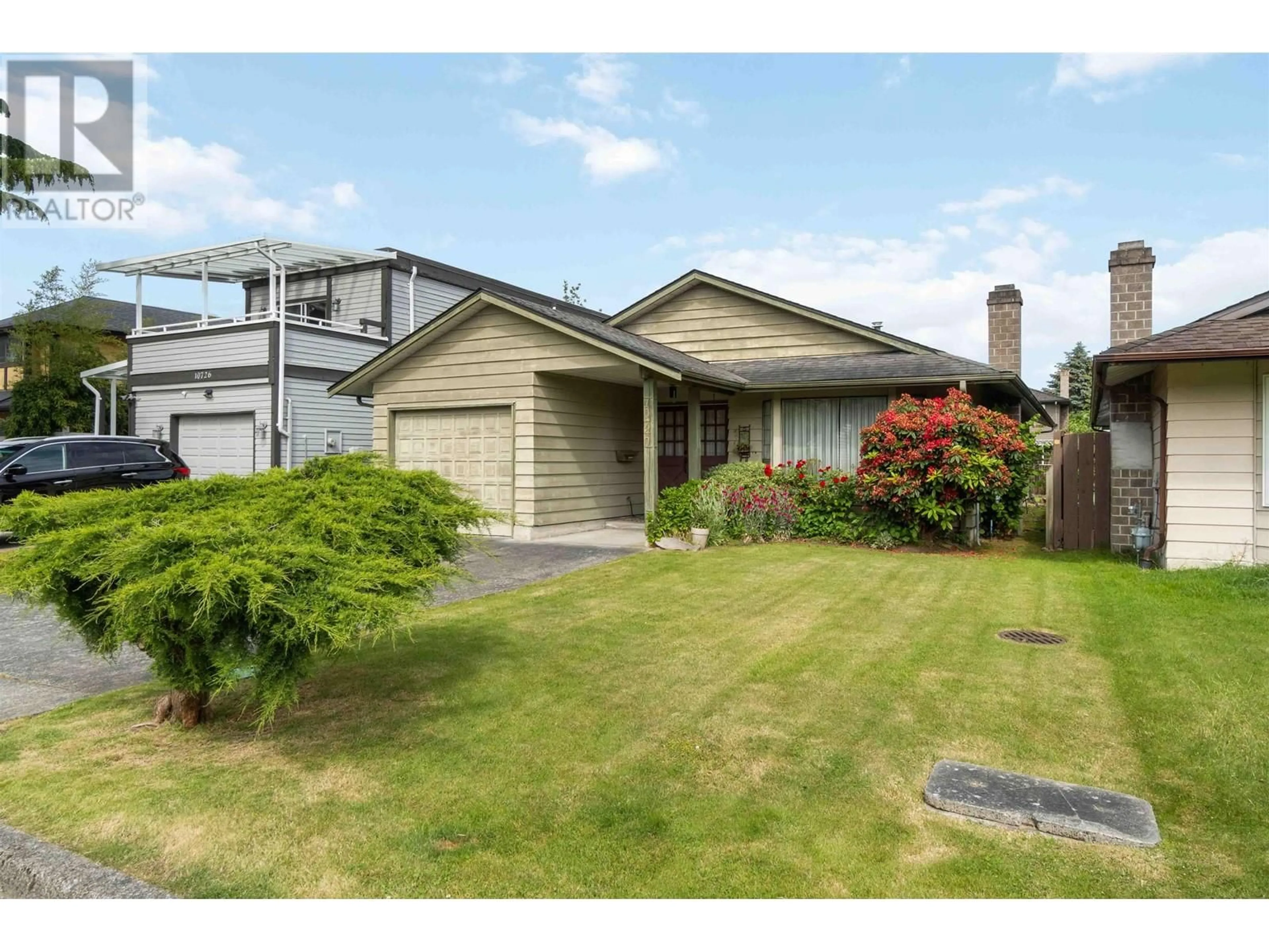 Home with vinyl exterior material, street for 10740 BONAVISTA PLACE, Richmond British Columbia V7E5B8