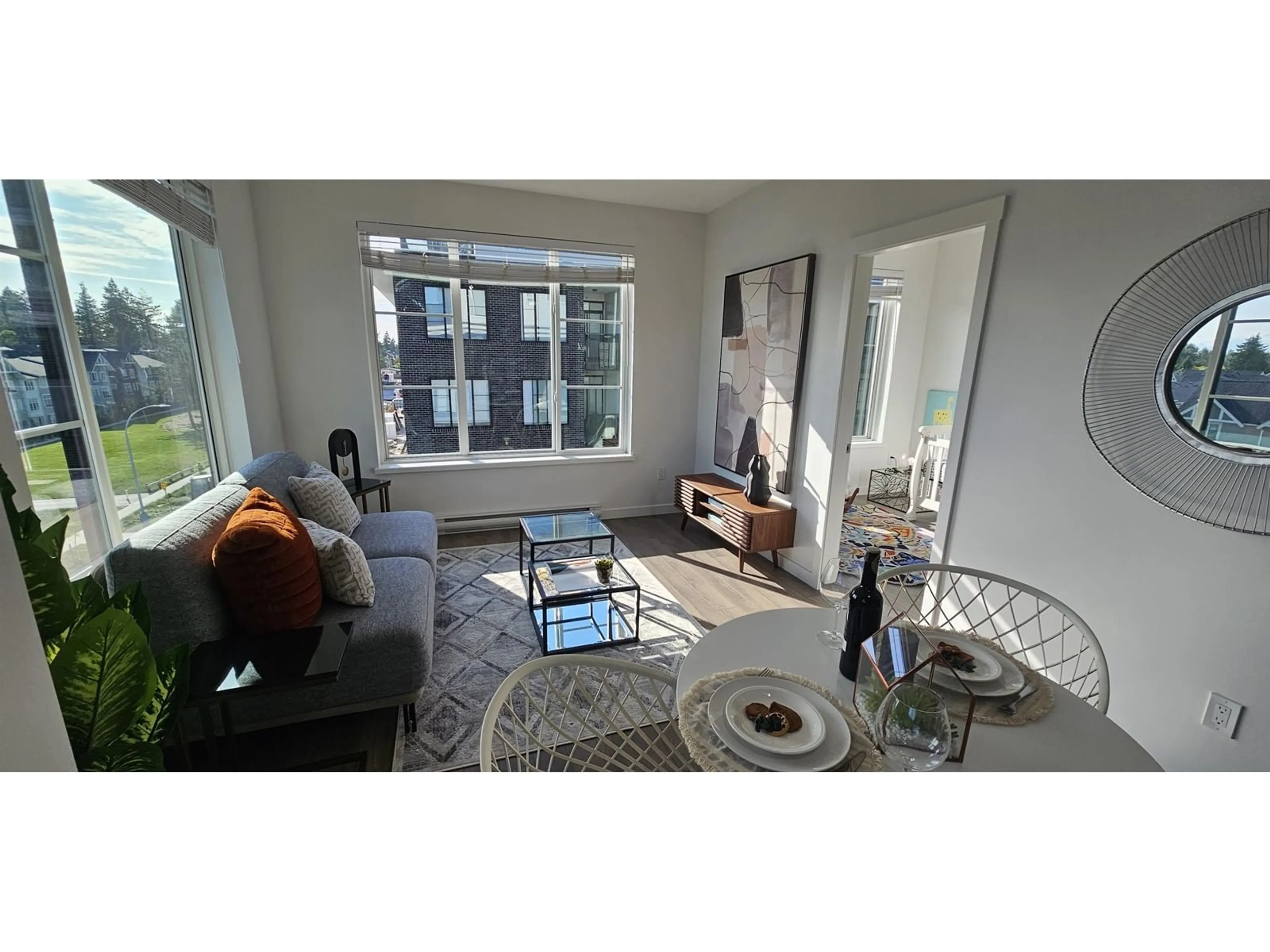 Living room with furniture, unknown for 501 - 15825 85, Surrey British Columbia V4N6W9