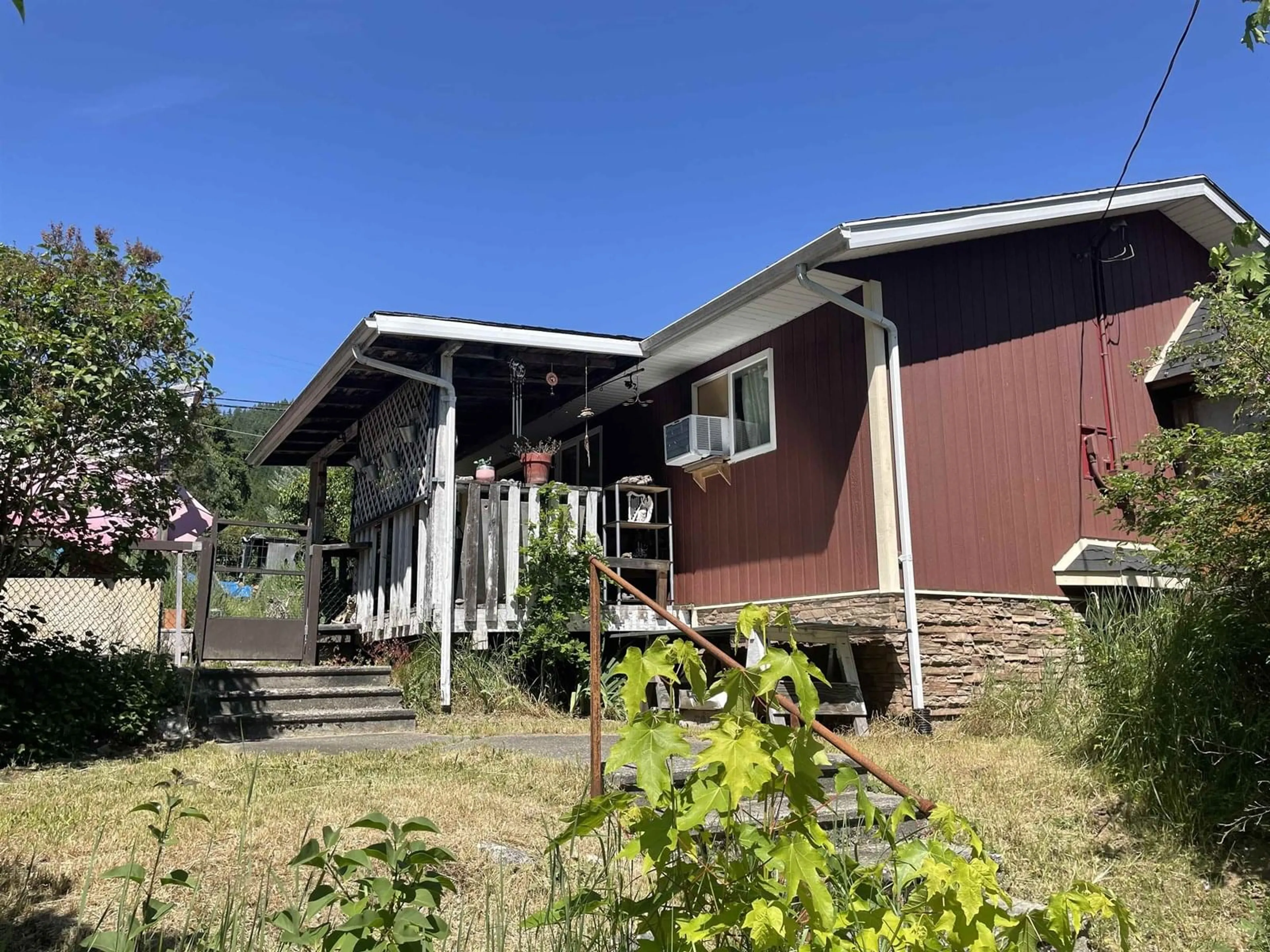 A pic from outside/outdoor area/front of a property/back of a property/a pic from drone, unknown for 64954 ALBERT STREET, Yale British Columbia V0K2S0