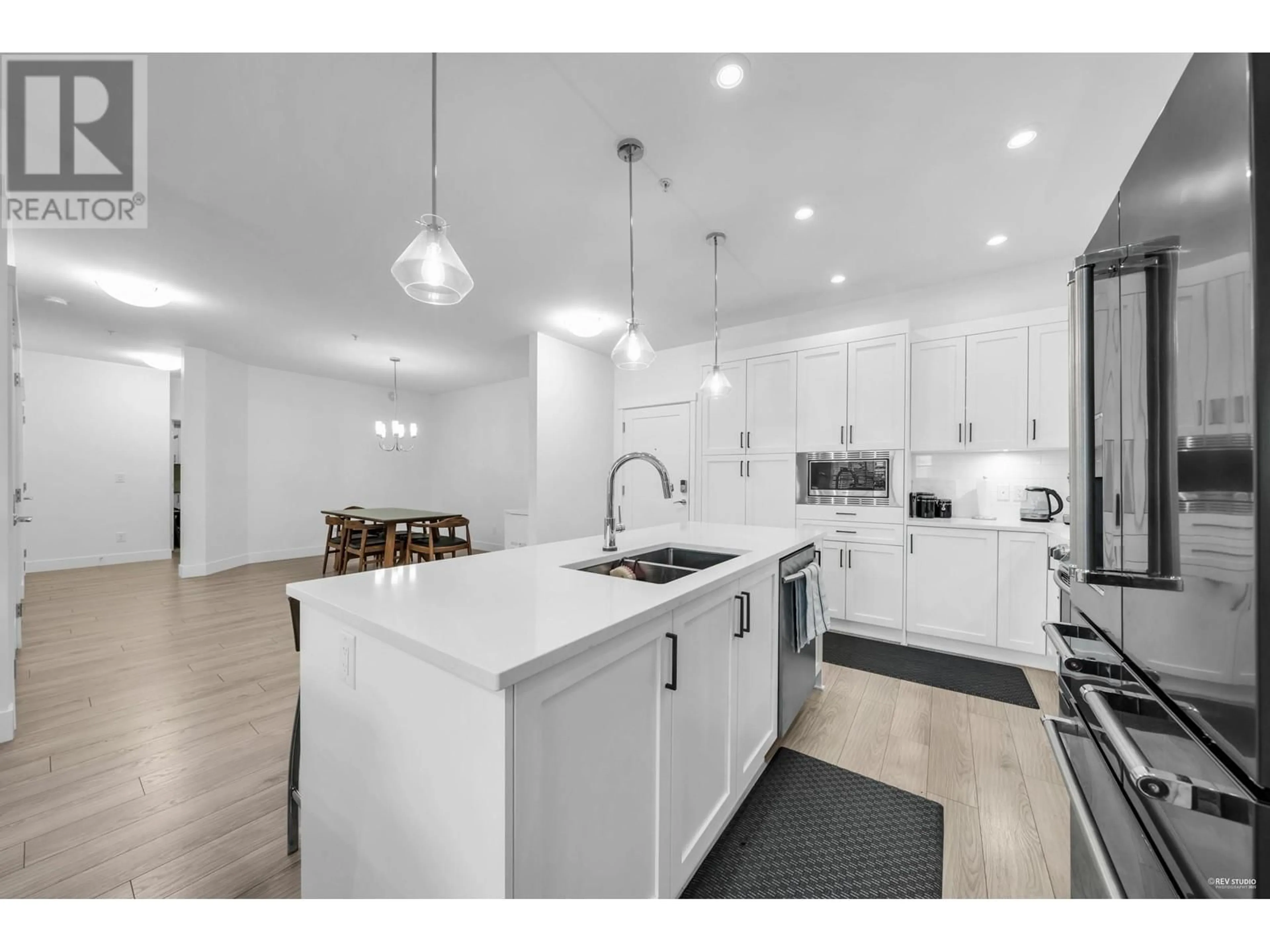 Open concept kitchen, unknown for 204 - 12367 224 STREET, Maple Ridge British Columbia V6C3P6
