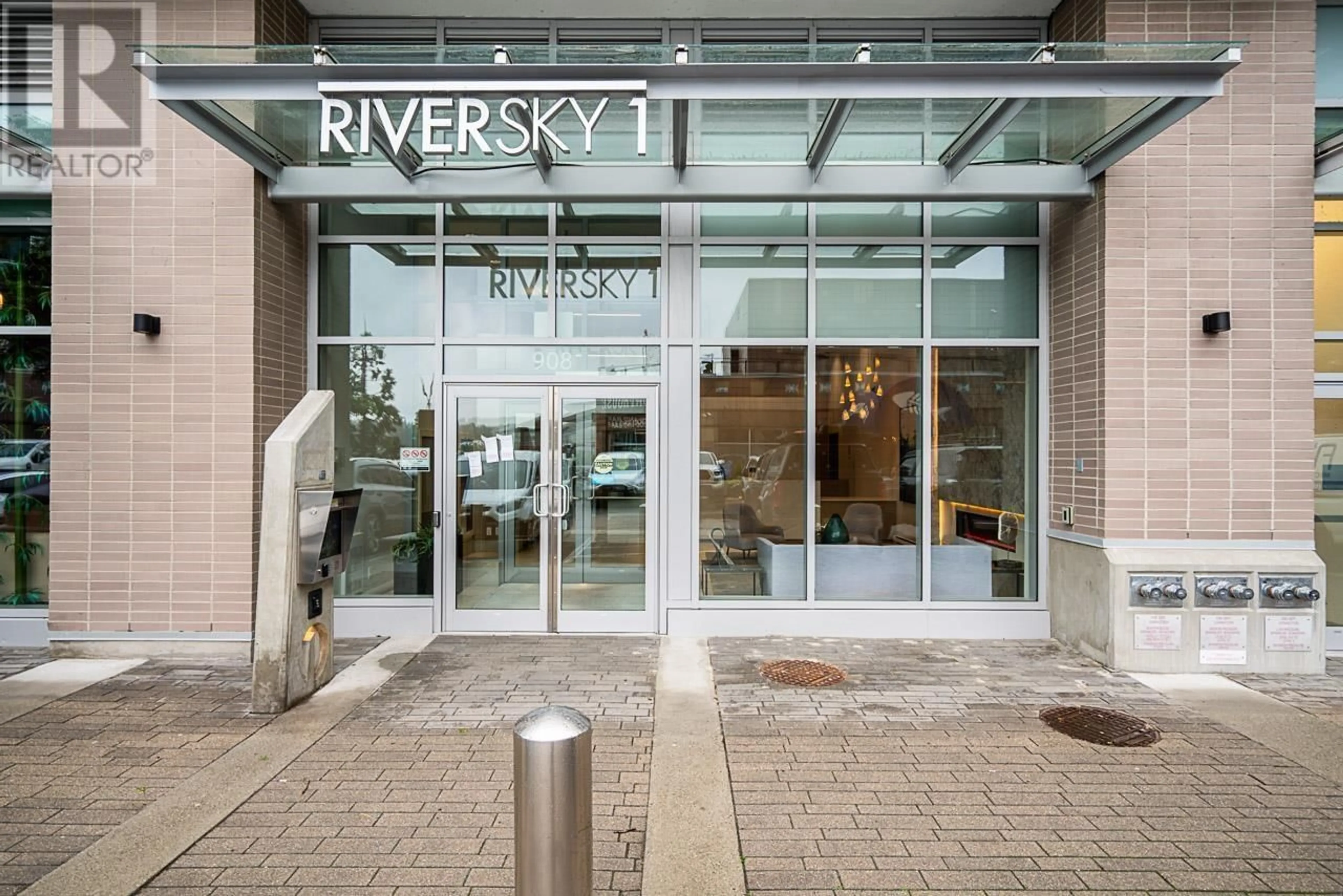 Indoor foyer for 2309 - 908 QUAYSIDE DRIVE, New Westminster British Columbia V3M0L4