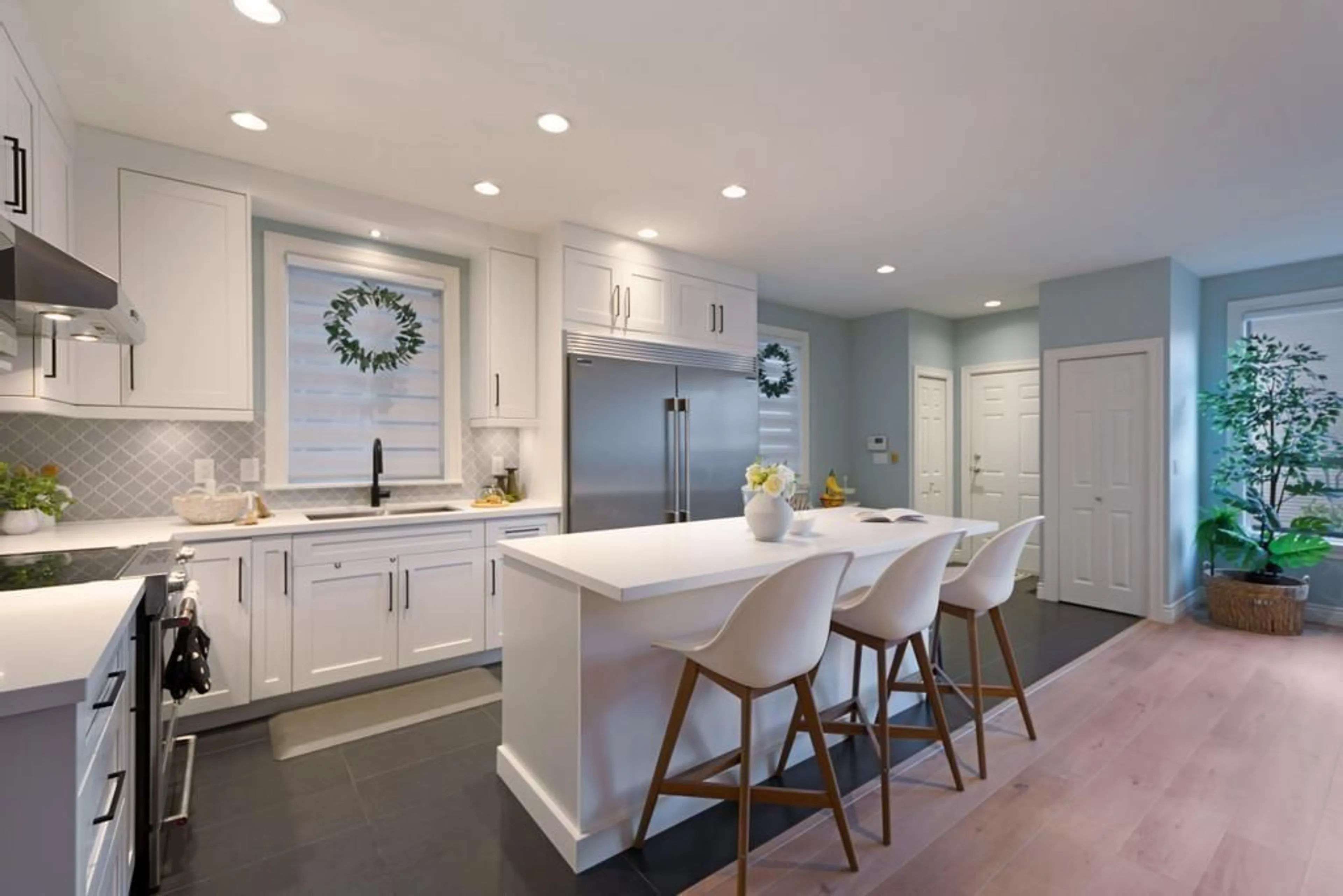 Contemporary kitchen, ceramic/tile floor for 19425 66, Surrey British Columbia V4N0C3